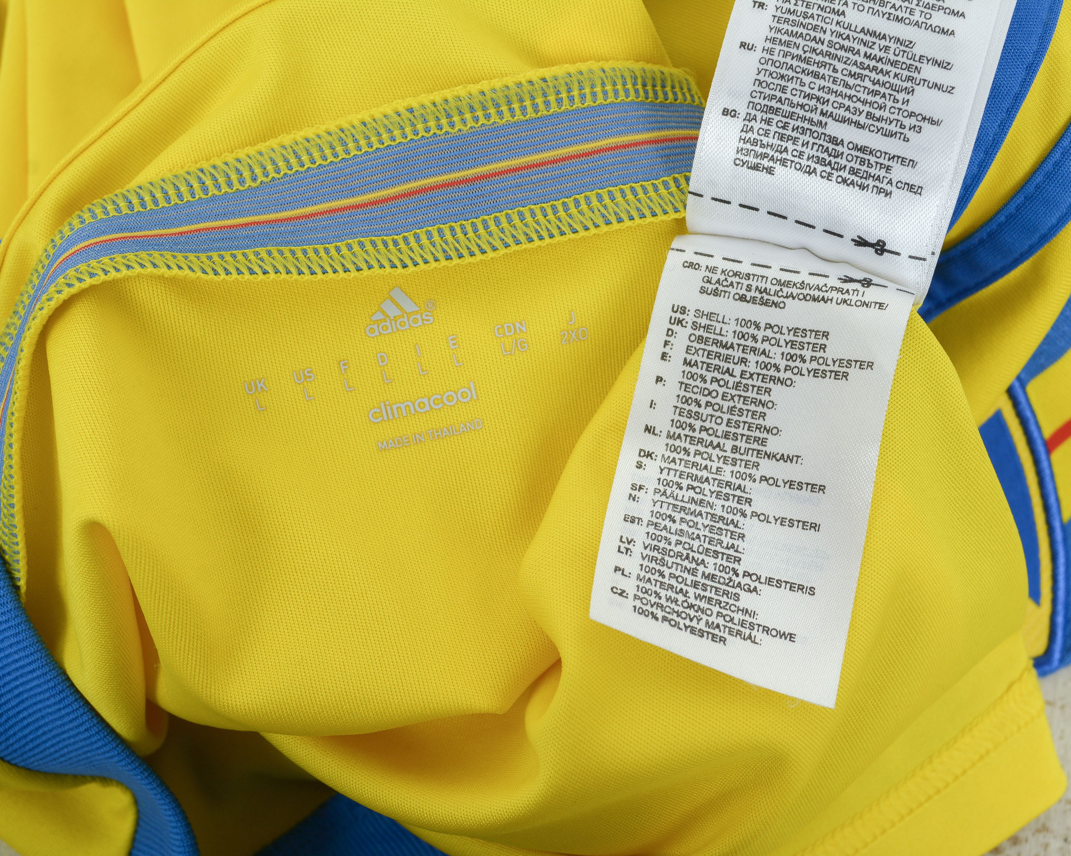 Adidas Sweden Men L Football Soccer Home Jersey Shirt Kit 2014 2015 Size US L / EU 52-54 / 3 - 9 Thumbnail