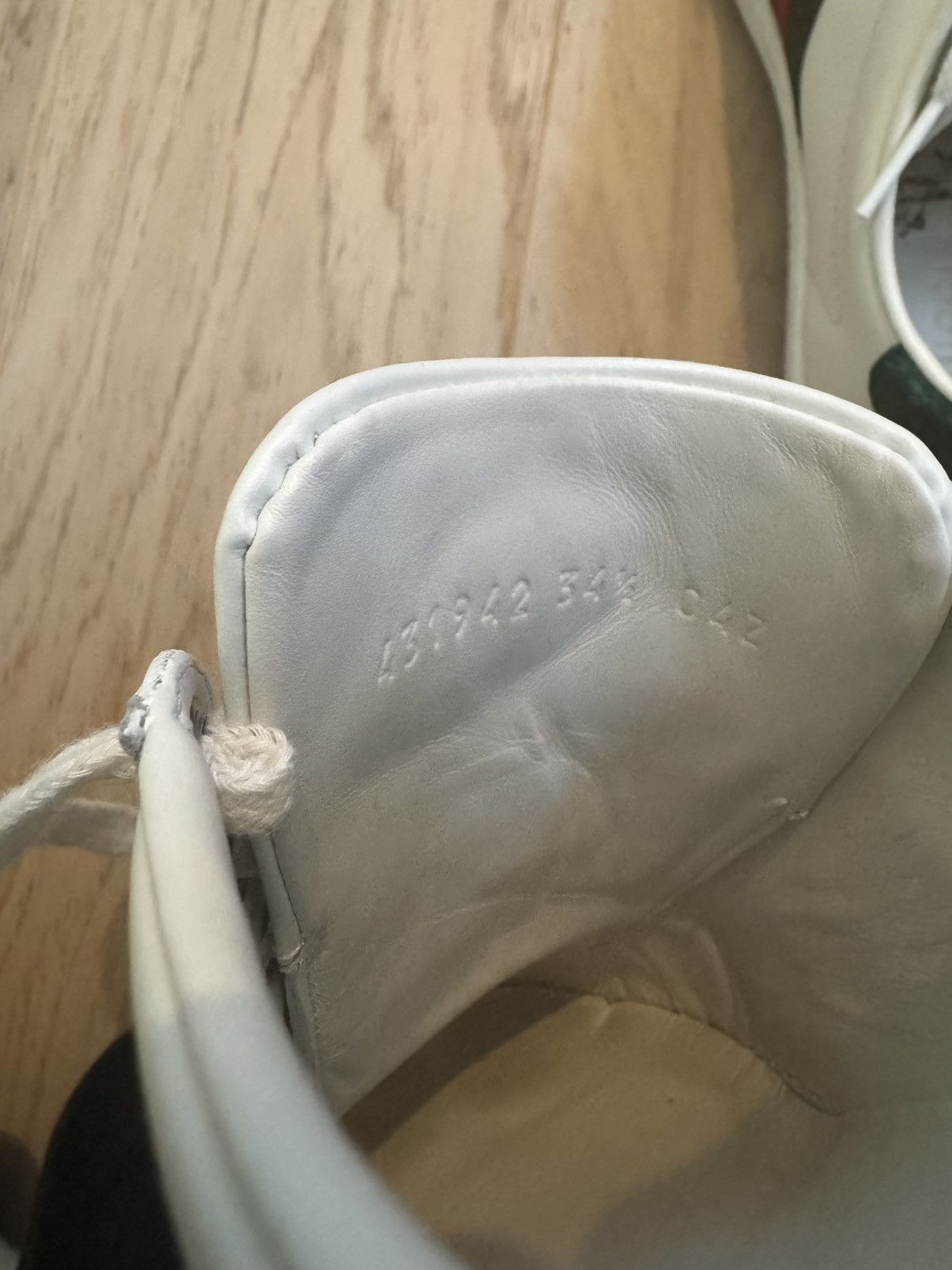 Gucci Gucci bee sneakers Size US 6 / IT 36 - 8 Thumbnail