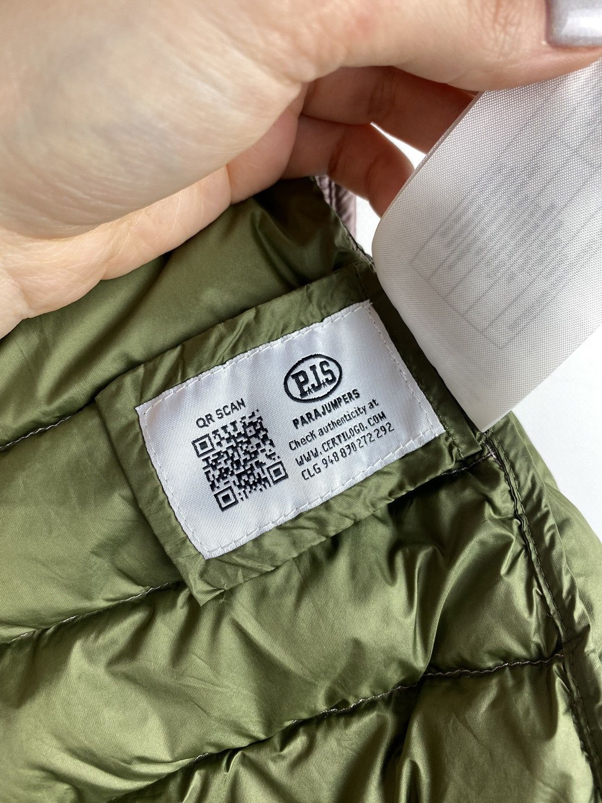 Parajumpers Parajumpers Sheen ladies micro yarn down jacket size Xl Size XL / US 12-14 / IT 48-50 - 23 Thumbnail