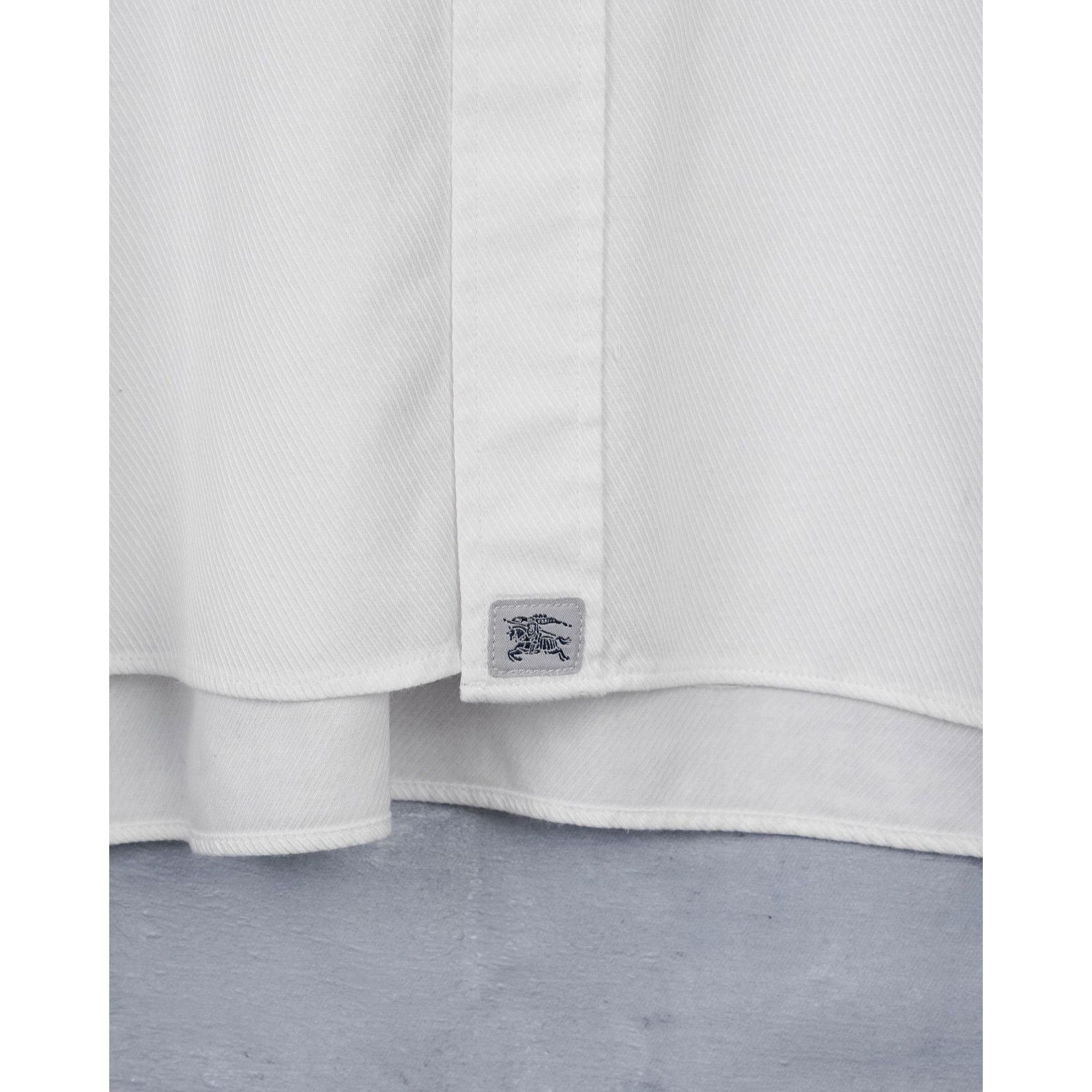 Burberry Burberry london white classic long sleeve button shirt Size US L / EU 52-54 / 3 - 9 Thumbnail