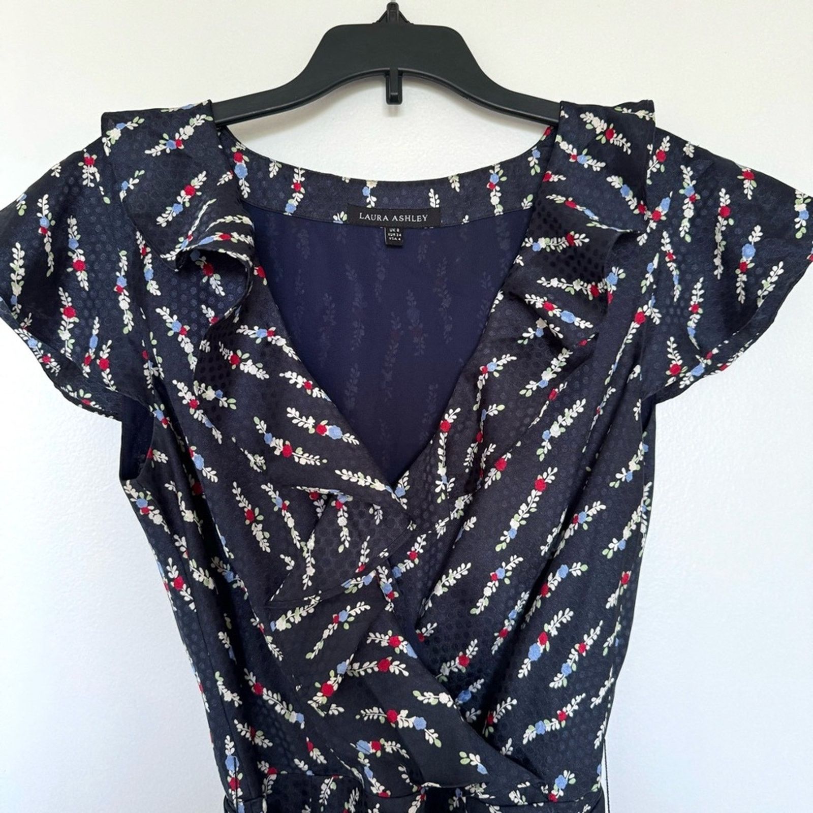 Laura Ashley Laura Ashley Dress, Size 4, Navy Blue Floral, Ruffled Size S / US 4 / IT 40 - 4 Thumbnail
