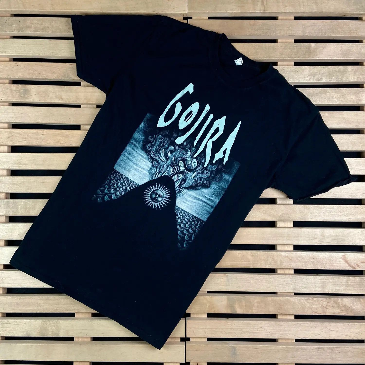 Band Tees Mens Vintage T Shirt Gojira Size XL Size US XL / EU 56 / 4 - 1 Thumbnail