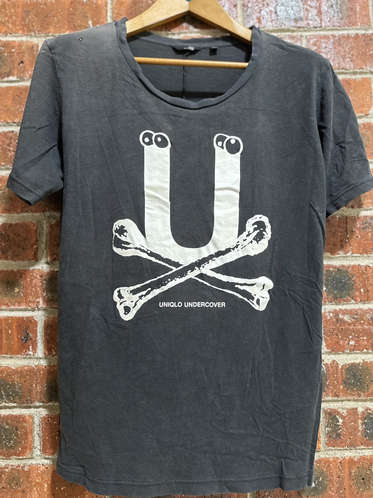 Undercover × Uniqlo Thrashed Uniqlo X Undercover Sun faded Tee Size US L / EU 52-54 / 3 - 1 Thumbnail