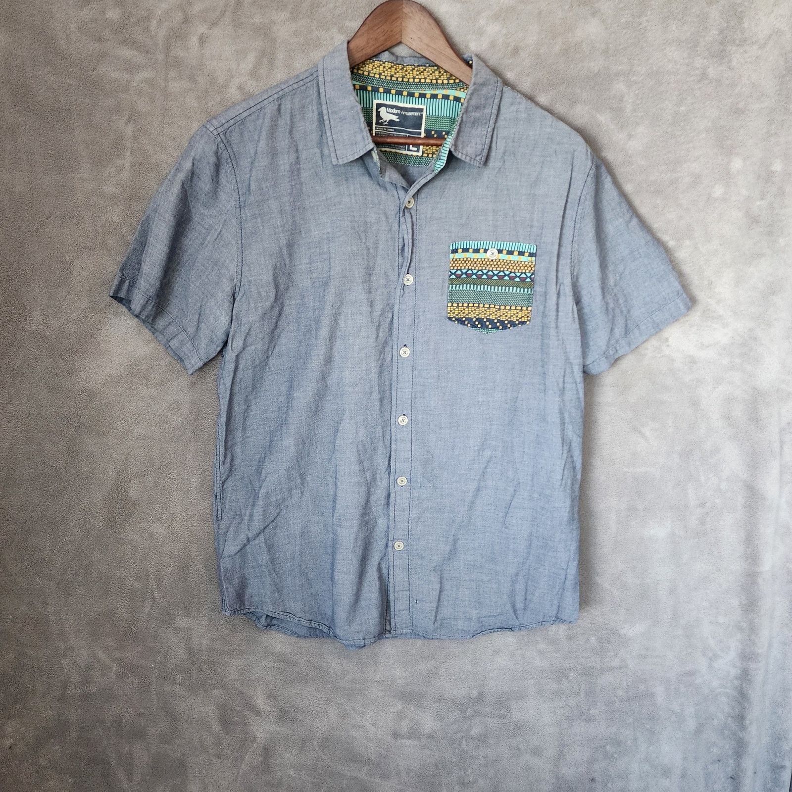 Modern Amusement Modern Amusement Large Men's Short Sleeve Graphic Pocket Size US L / EU 52-54 / 3 - 1 Thumbnail