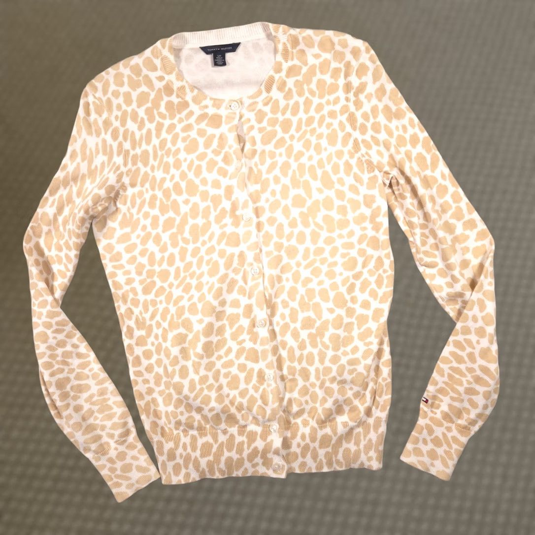 Tommy Hilfiger VINTAGE Tommy Hilfiger Cardigan Sweater Womens Small Beige Animal Print Button Front Size S / US 4 / IT 40 - 1 Thumbnail