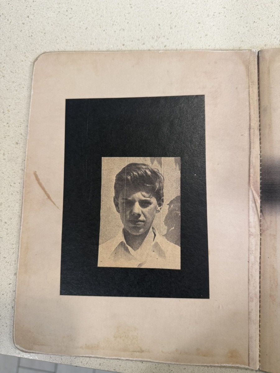 Enfants Riches Deprimes ERD DICTATORSHIP BOOK SHOW INVITE Size ONE SIZE - 3 Thumbnail