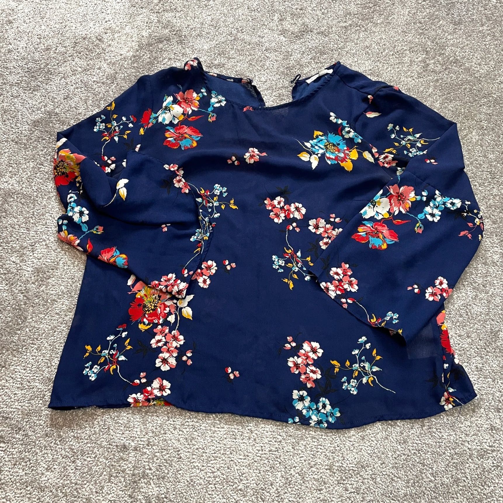 Vintage Crescent & Willough Blouse Shirt Womens XL Dark Blue Floral Log Sleeve Ladies Size XL / US 12-14 / IT 48-50 - 2 Thumbnail