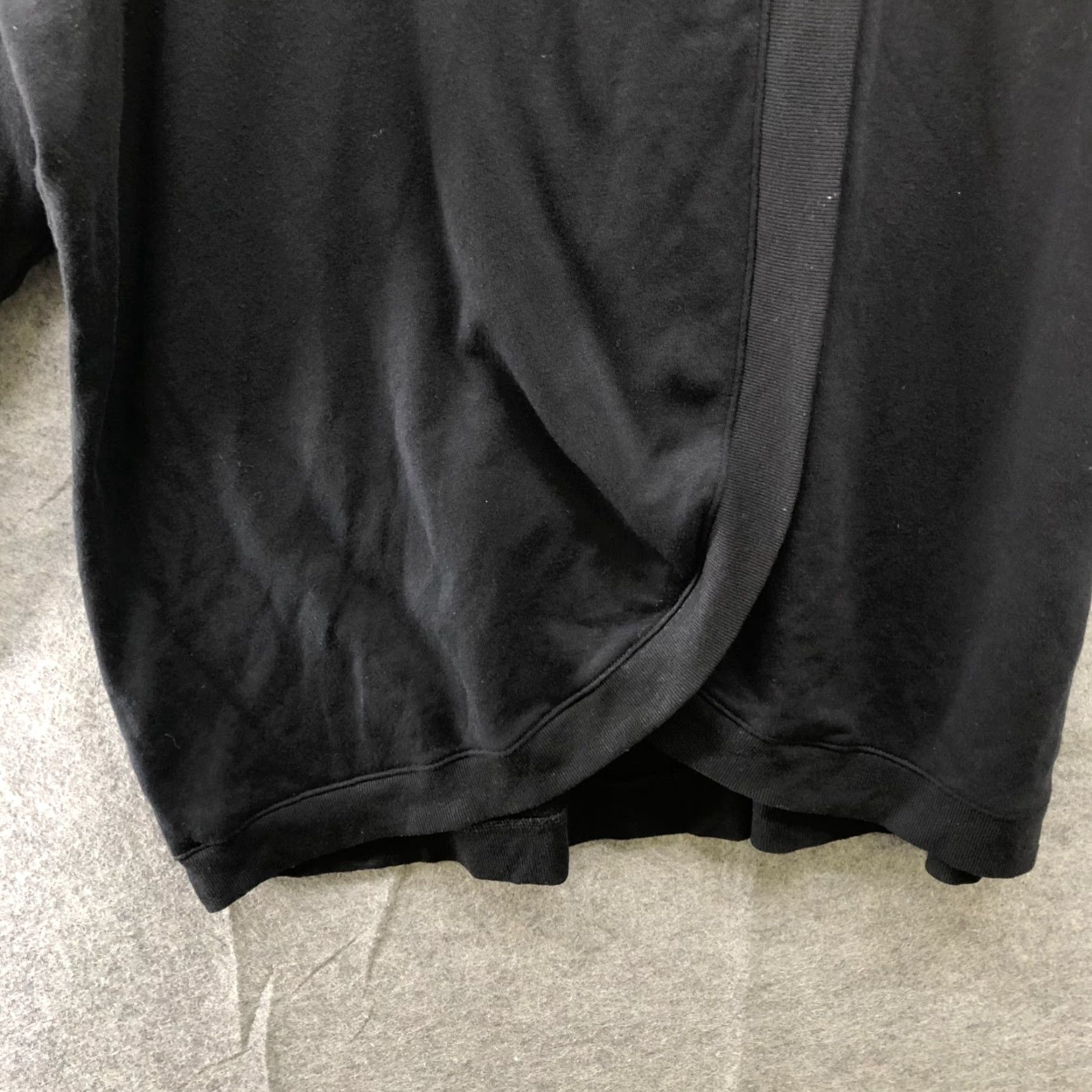 Old Navy Old Navy Maternity Nursing Hoodie Womens XXL Black Cross Front Pullover Shirt Size XXL / US 16-18 / IT 52-54 - 4 Thumbnail
