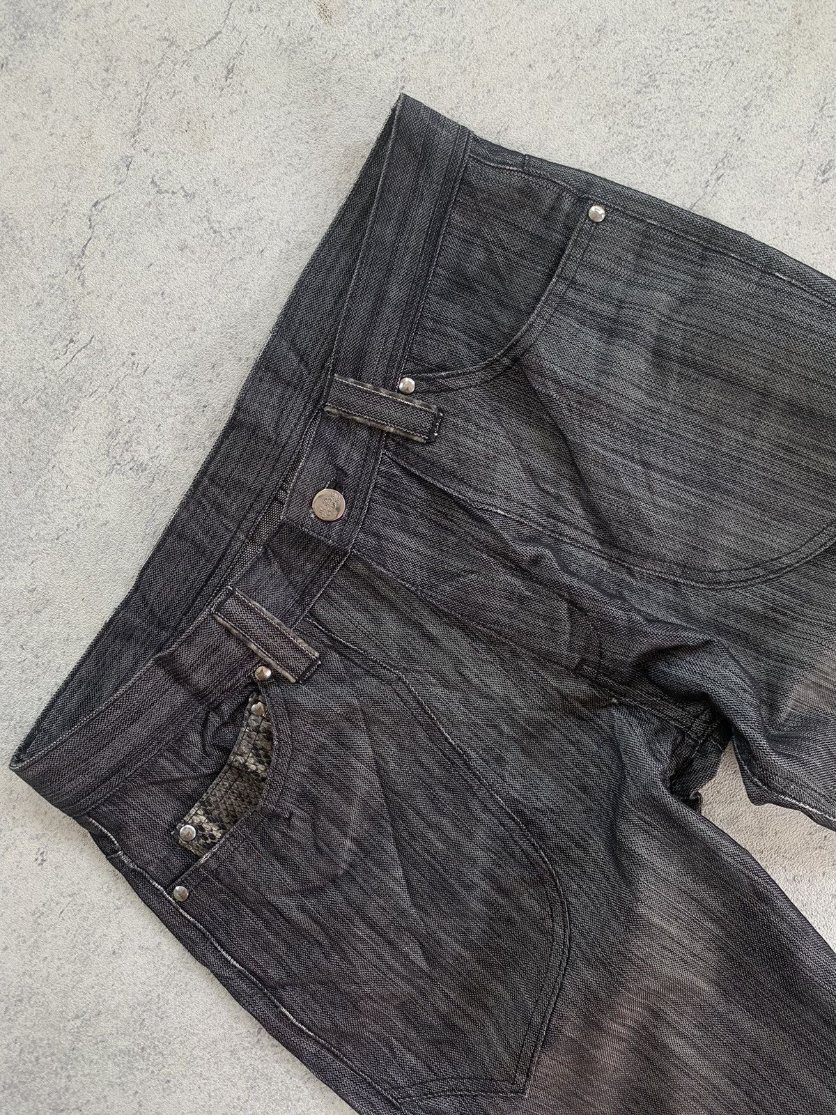 If Six Was Nine × Japanese Brand × Tornado Mart Takaiq japanese snake skin pocket pants Size US 32 / EU 48 - 3 Thumbnail