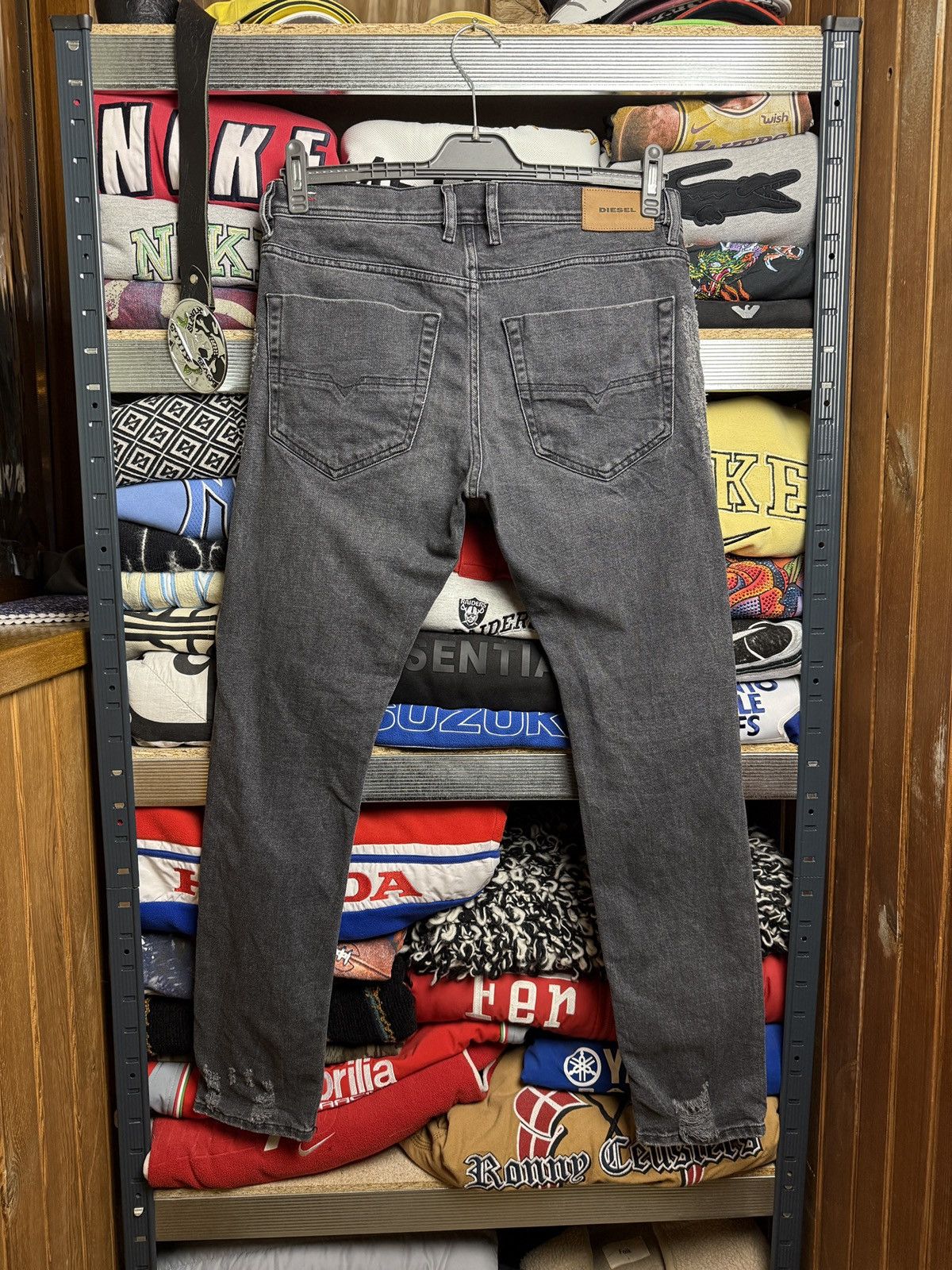 Diesel Diesel Distress Tepphar Slim Carrot Fit Denim Jeans Size US 32 / EU 48 - 2 Thumbnail
