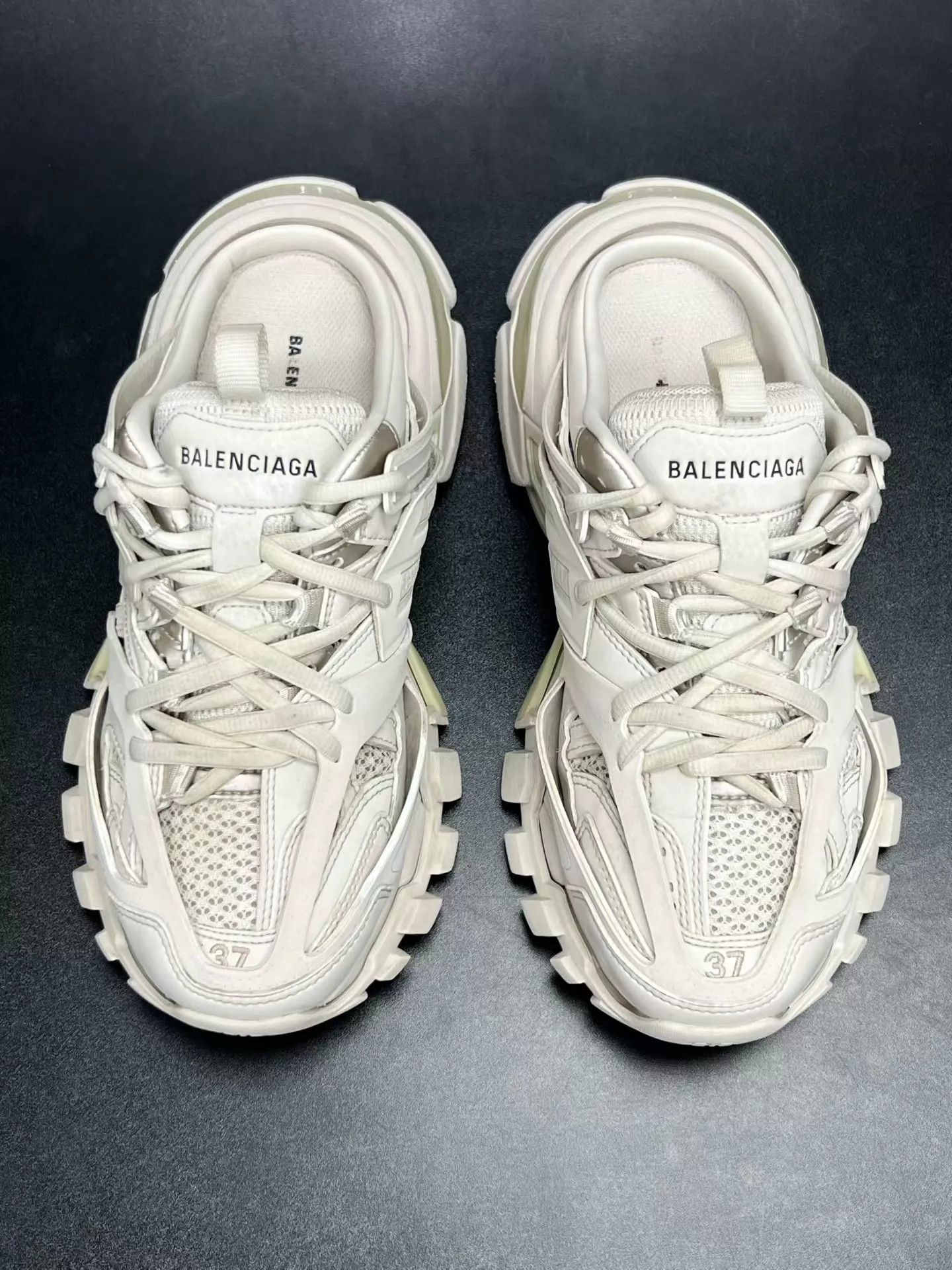 Balenciaga Balenciaga Track Slide Beige 37 Size US 6.5 / IT 36.5 - 3 Thumbnail