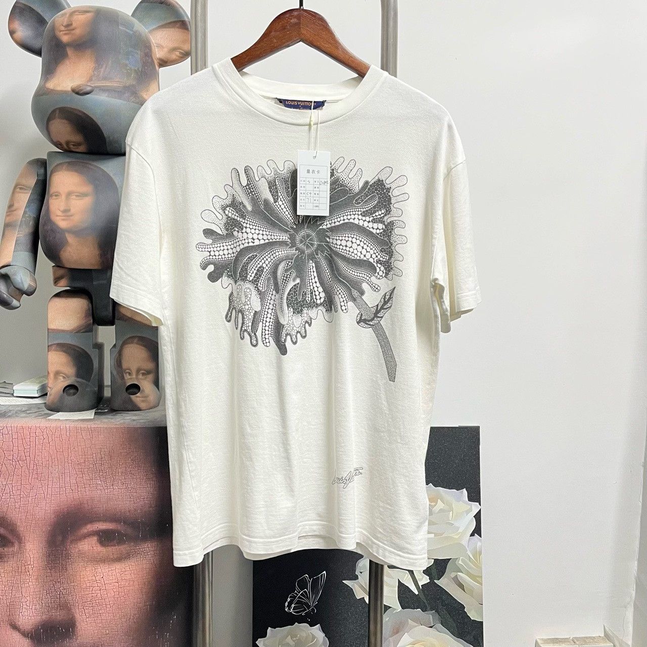 Louis Vuitton Louis Vuitton T-Shirt s Men Size US S / EU 44-46 / 1 - 1 Thumbnail
