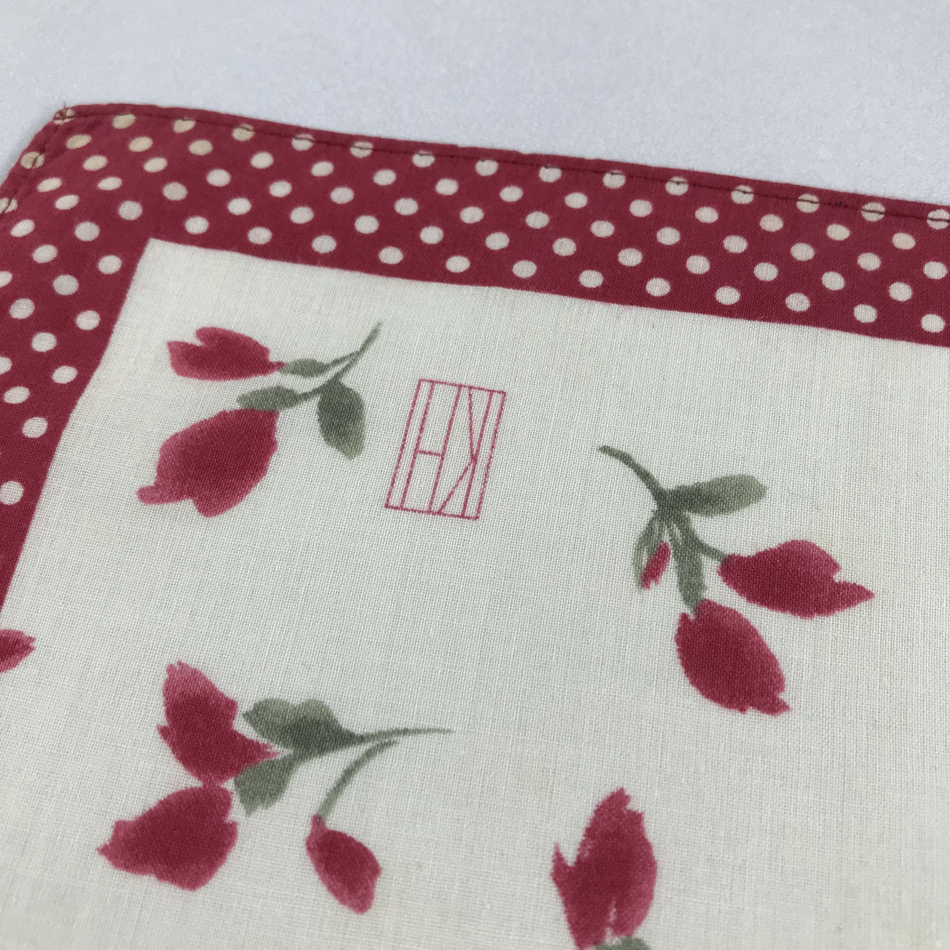 Katharine Hamnett London Kathatine Hamnett London Handkerchief Bandana H1080 Size ONE SIZE - 6 Thumbnail
