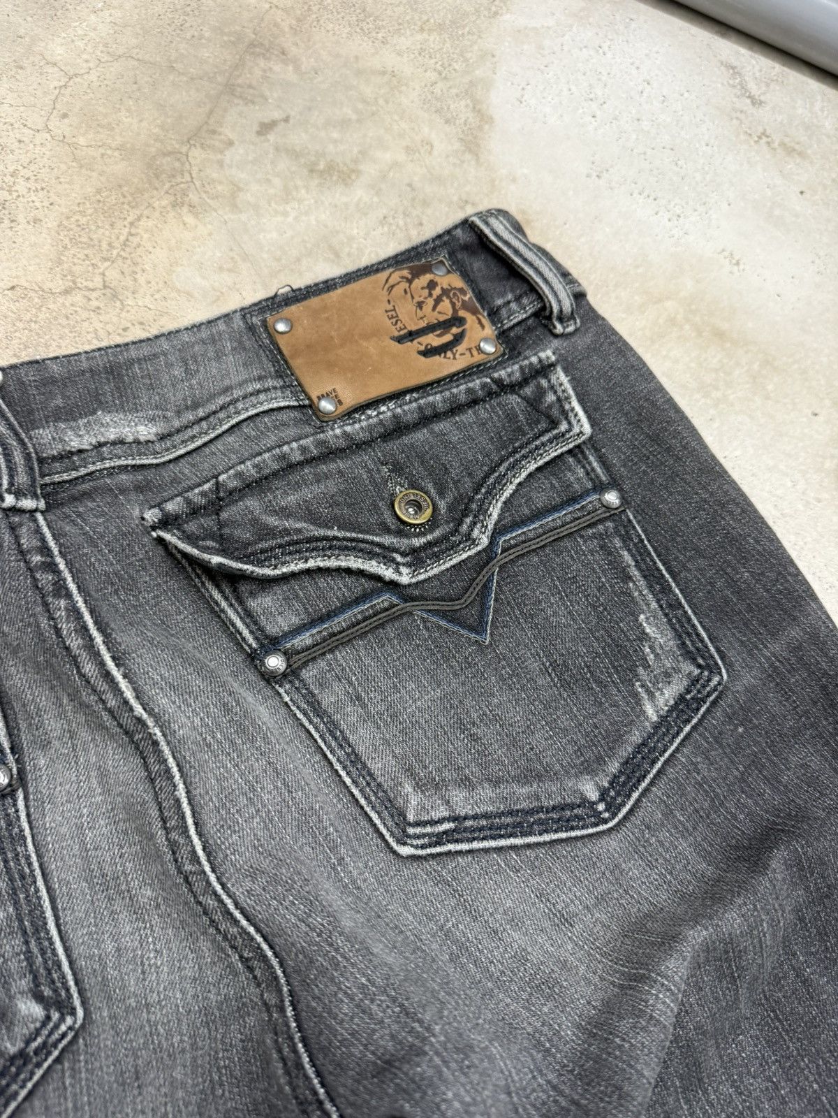 Diesel Diesel Reckfly Special Flare Unisex Relics Denim Distressed Size US 31 - 17 Thumbnail
