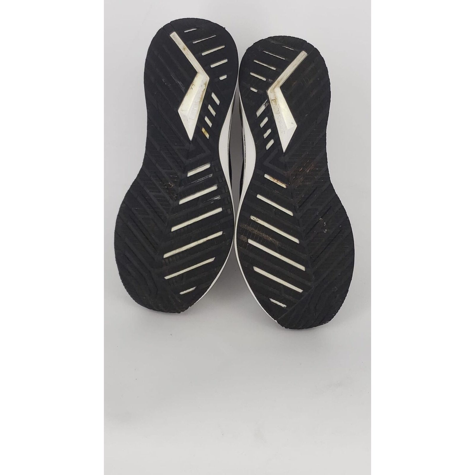 Brooks BROOKS BEDLAM 3 BLACK/PEARL/WHITE RUNNING SHOE SIZE 9.5 Size US 9.5 / IT 39.5 - 5 Thumbnail