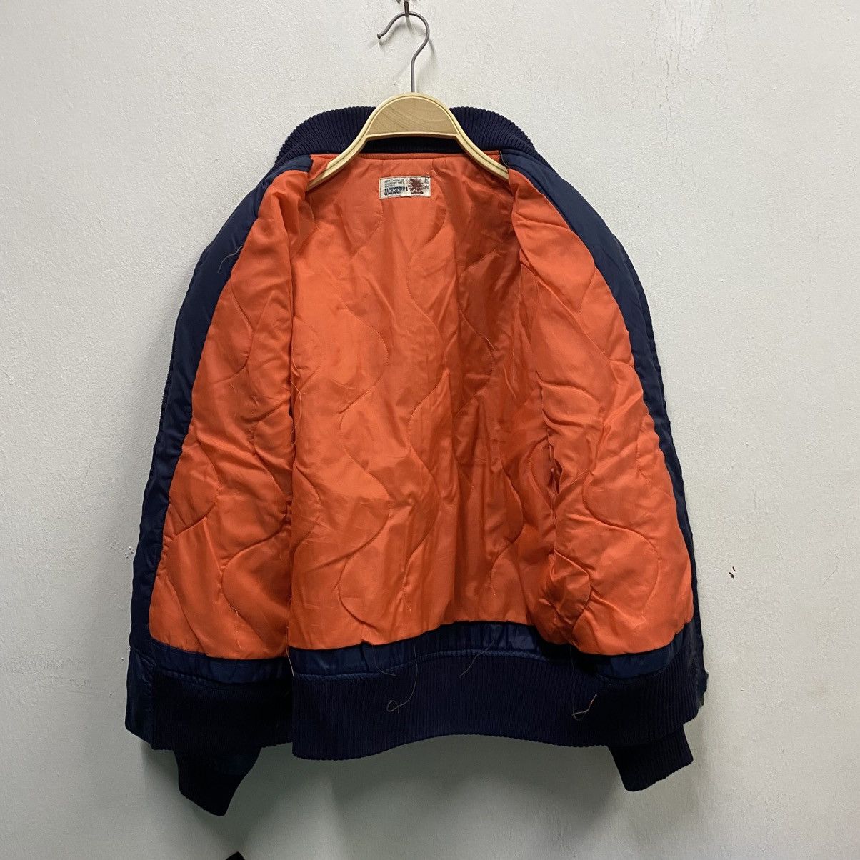 Vintage Vintage JACK SERIKA USAF MA-1 Flight Bomber Jacket Size US M / EU 48-50 / 2 - 3 Thumbnail