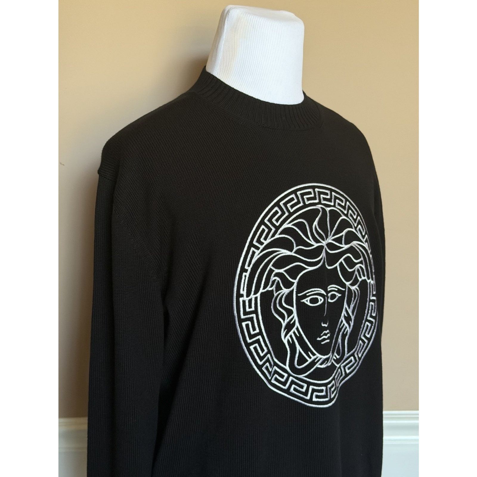 Versace Versace Medusa Embroidered Knit Sweater Black 44 US 1011884 Size US XL / EU 56 / 4 - 3 Thumbnail