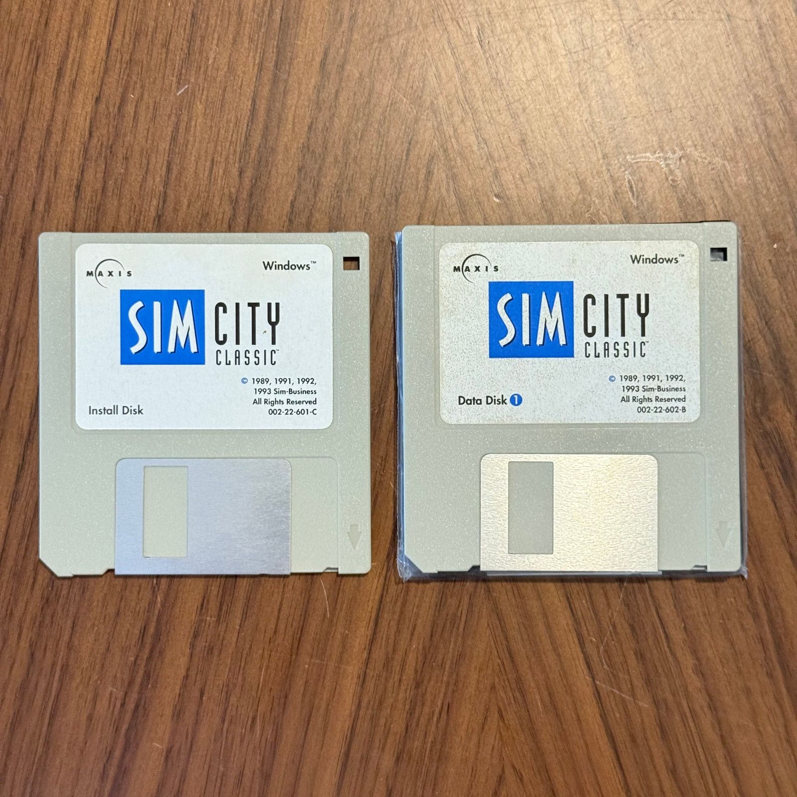 Vintage SimCity Classic PC Game 3.5" Floppy Windows Maxis 1989-1993 Size ONE SIZE - 1 Thumbnail