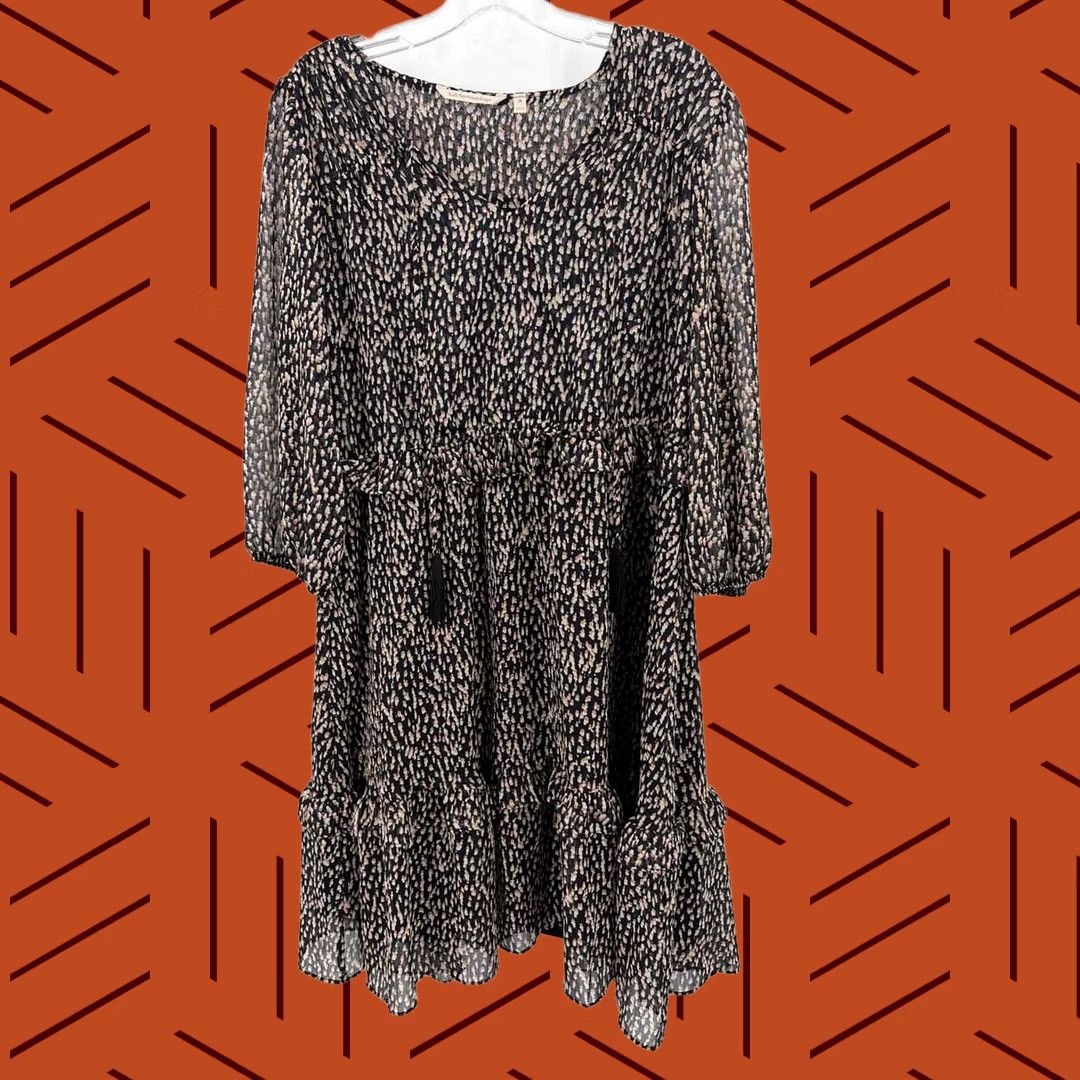 Soft Surroundings Soft Surroundings Black Knee Length Long Sleeve Dress Medium Regular, Pre-Owned Size M / US 6-8 / IT 42-44 - 1 Thumbnail