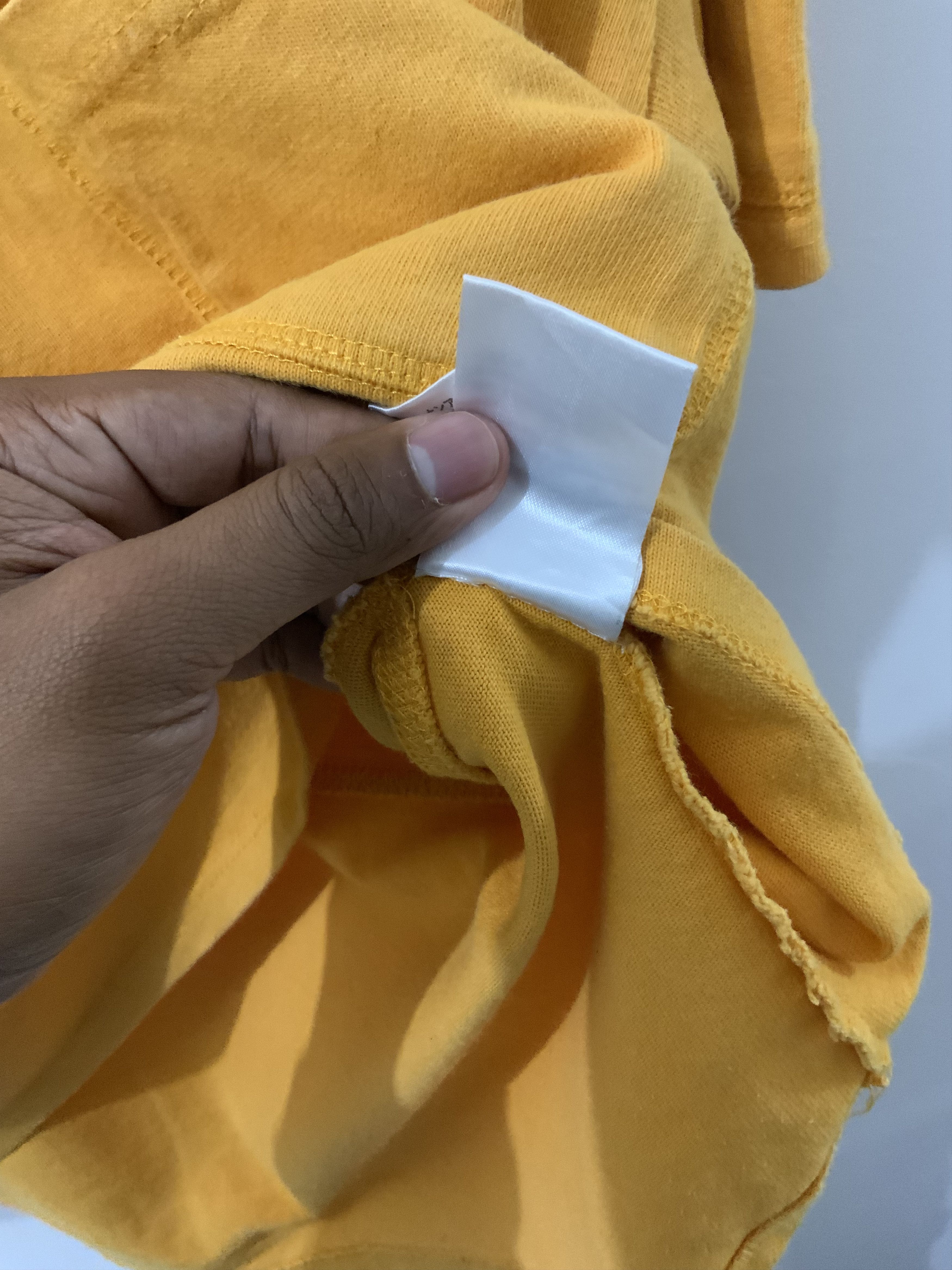 Avirex Avirex MFG Yellow Embroidered with chest pocket Tee Size US M / EU 48-50 / 2 - 17 Thumbnail