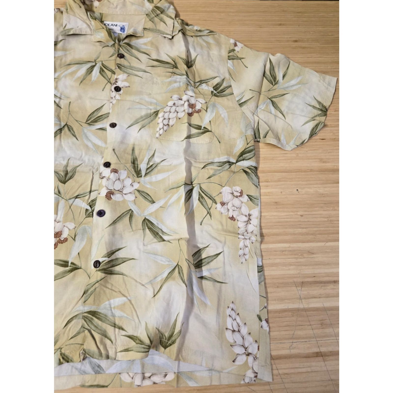 IOLANI Iolani Hawaii Shirt Mens Large Beige Green Hawaiian Aloha Camp Button Up Bamboo Shirt Size US L / EU 52-54 / 3 - 2 Thumbnail