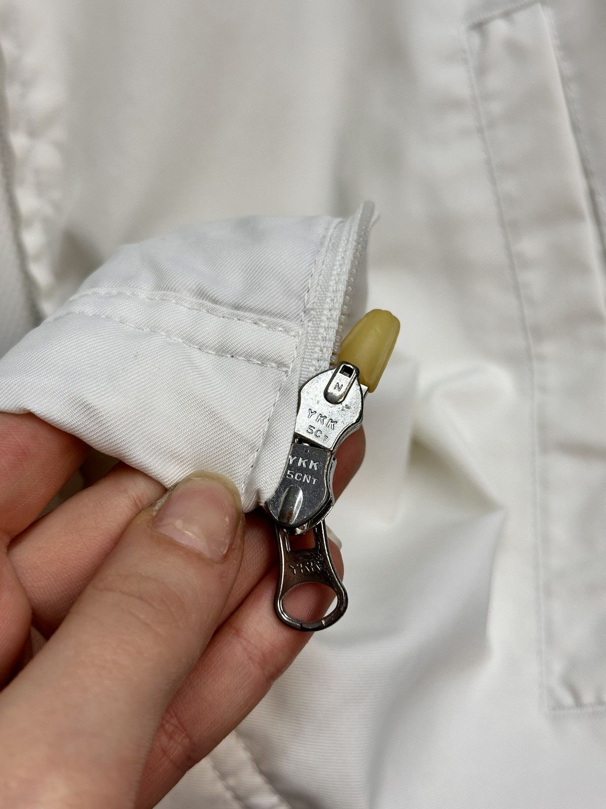 Nike Rare Nike white track jacket minimal Y2K Nylon streetwear Size US S / EU 44-46 / 1 - 8 Thumbnail