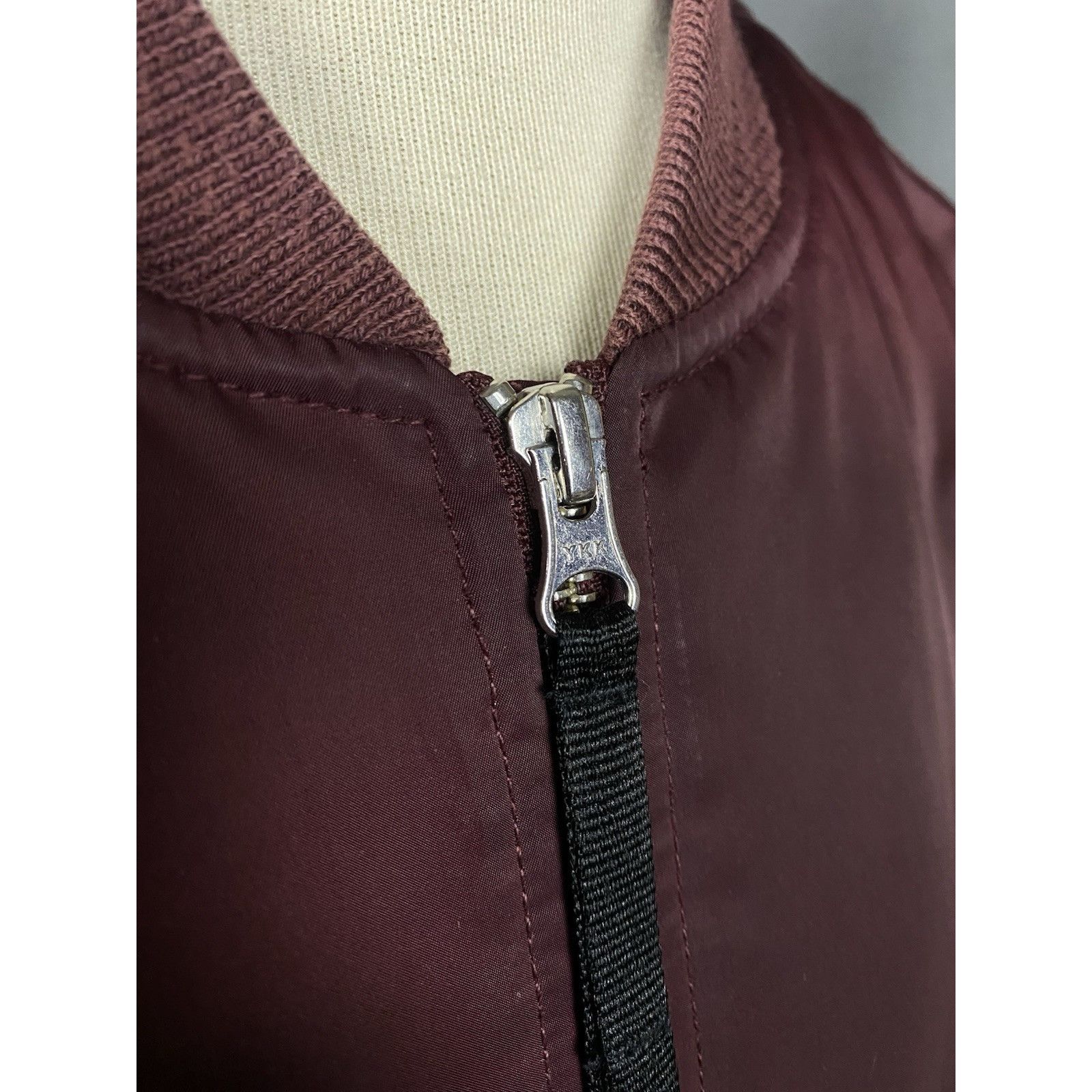 Lacoste Lacoste LIVE! Dark Red Burgundy Insulated Padded Winter Bomb Size US XXL / EU 58 / 5 - 9 Thumbnail
