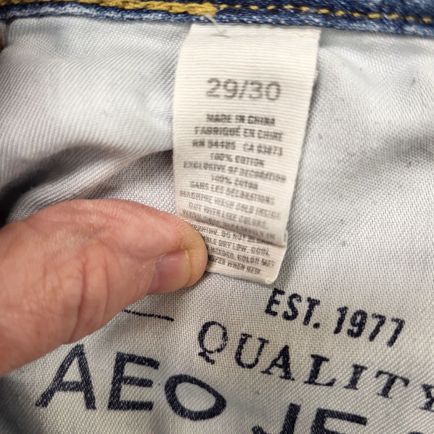 American Eagle Outfitters American Eagle Jeans Men's 29X30 Blue Slim Straight Mid Rise Denim Work Jeans Shirt? Size US 29 - 4 Thumbnail
