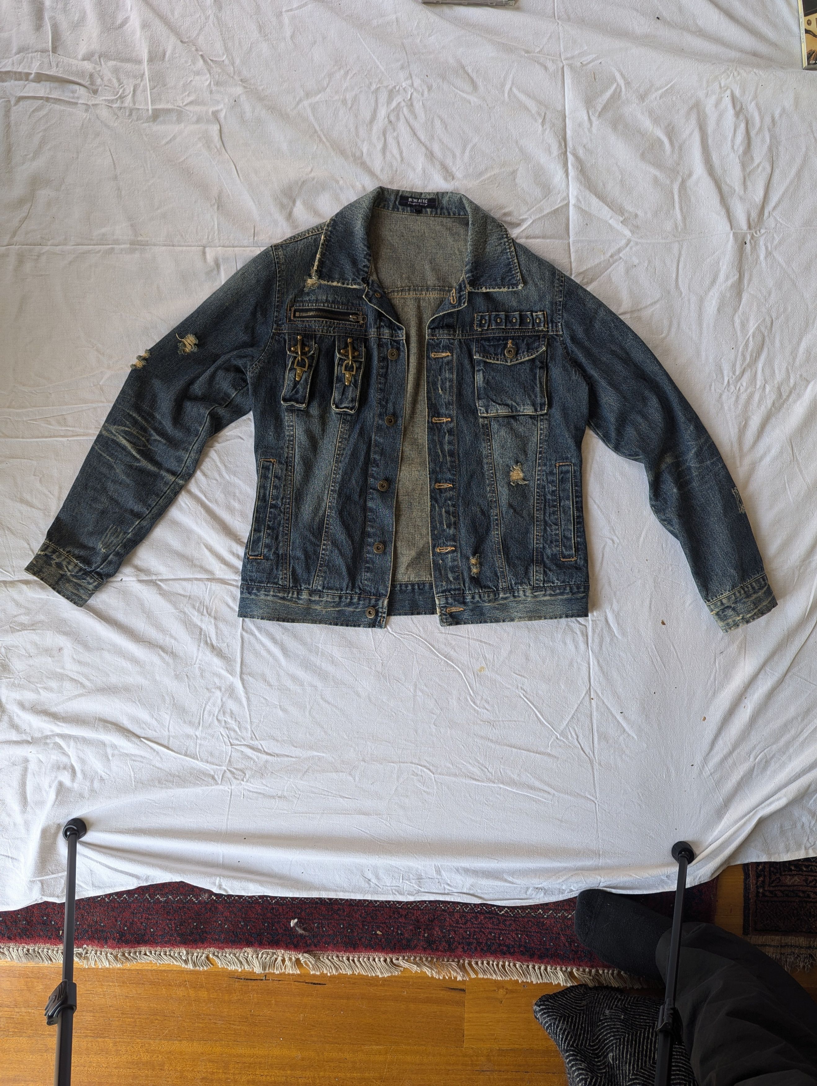 Other InTheAttic distressed cigarette holder denim jacket Size US L / EU 52-54 / 3 - 1 Thumbnail