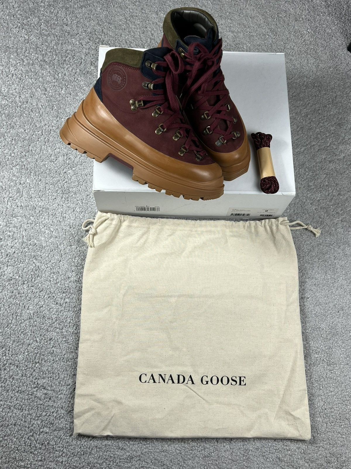 Canada Goose Canada Goose Journey Hiking Bordeaux Camel Boots Size 9 Size US 9 / EU 42 - 2 Thumbnail