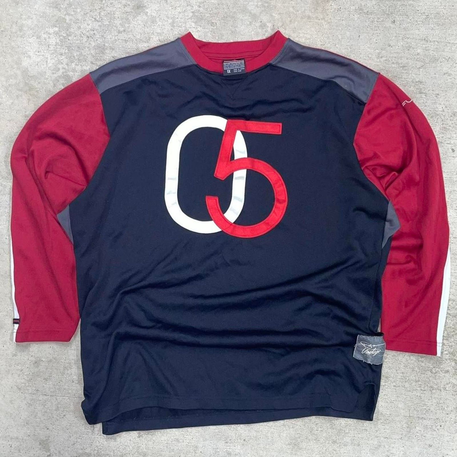 Fubu XL - Y2K Vintage 2000s fubu for us by us shirt 05 collection Size US XL / EU 56 / 4 - 1 Thumbnail