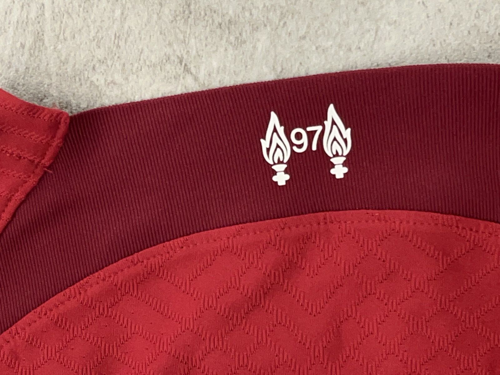 Nike Nike Liverpool Home Jersey player issue 22/23 M Size US M / EU 48-50 / 2 - 10 Thumbnail