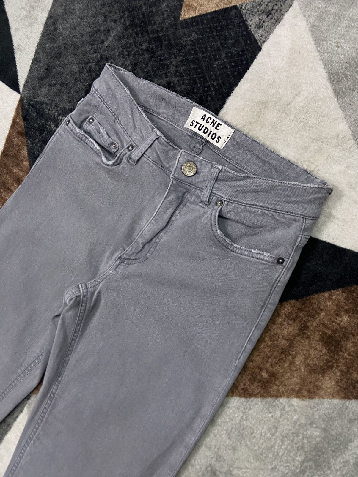 Acne Studios Acne Studios “Skin 5 Used Grey” Skinny Jeans Size 25" / US 0 / IT 36 - 3 Thumbnail