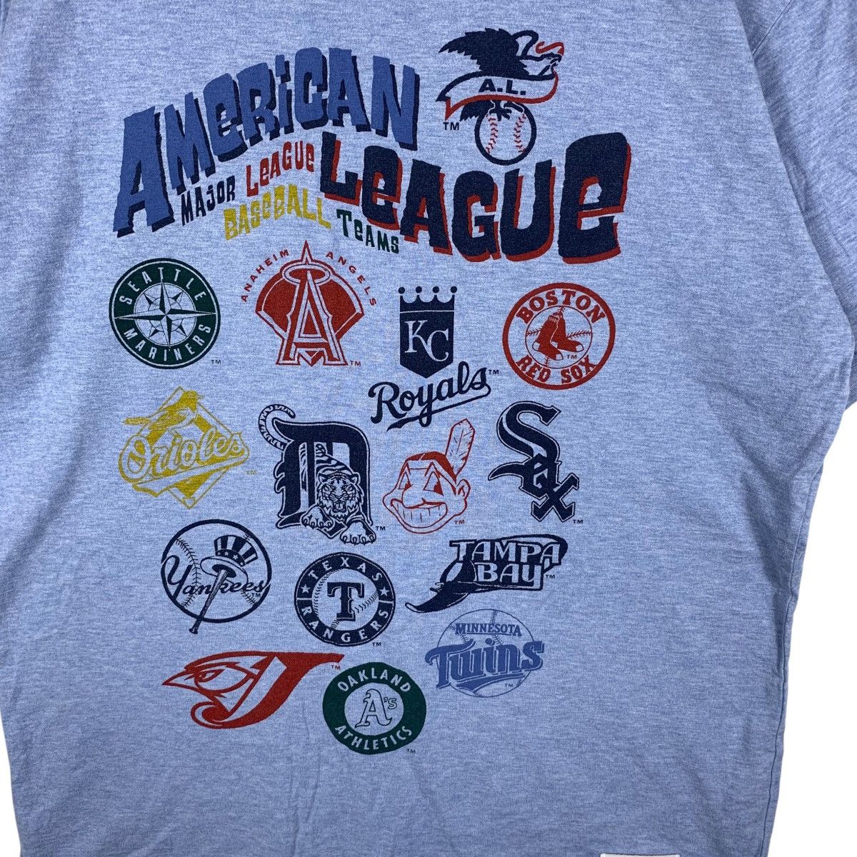 MLB Vintage MLB BASEBALL TEAM Logo Crest Tee Shirt Top Size US XL / EU 56 / 4 - 3 Thumbnail