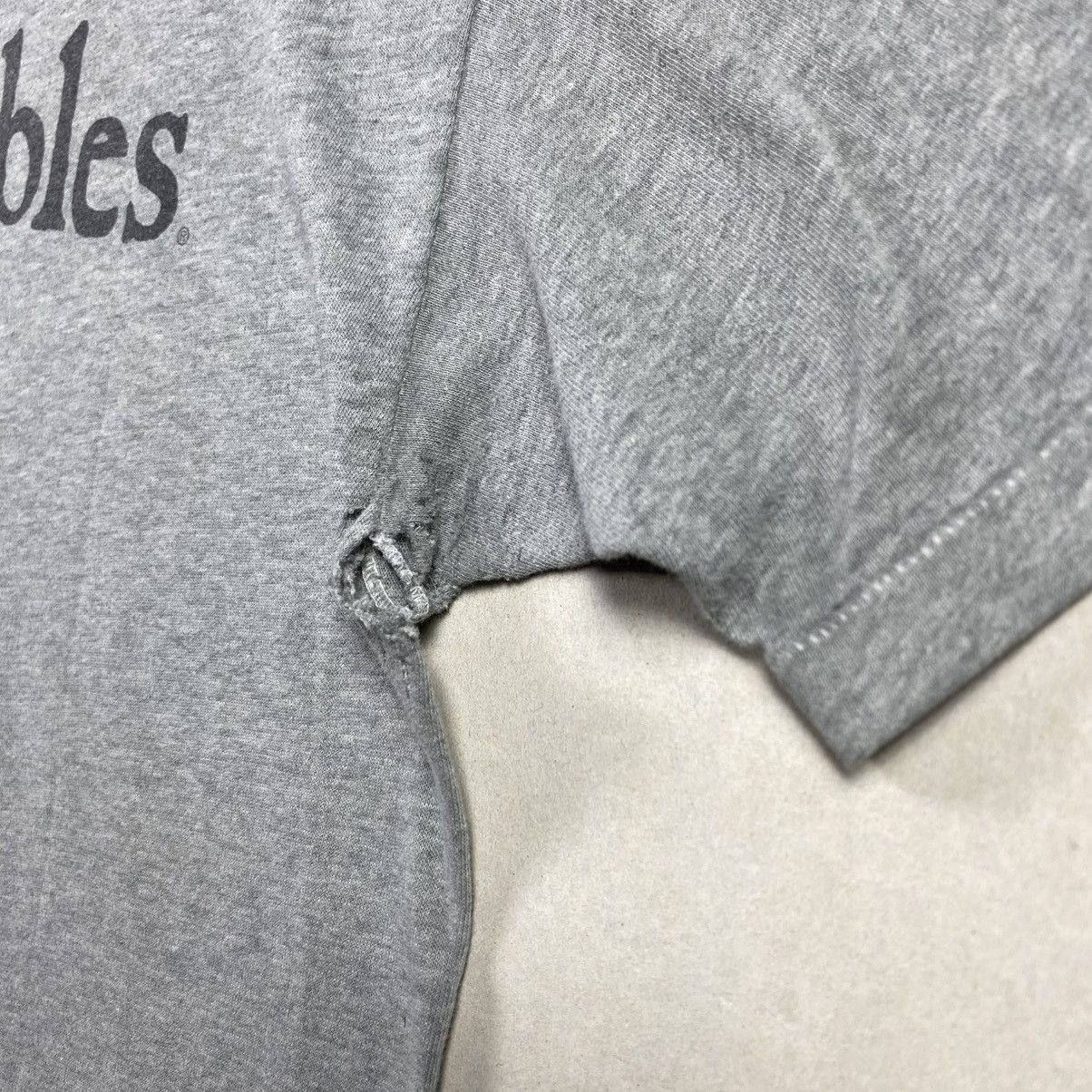 Thrasher × Vintage Vintage Thrashed 1986 Les Miserables Art T-shirt Size L Size US L / EU 52-54 / 3 - 12 Thumbnail