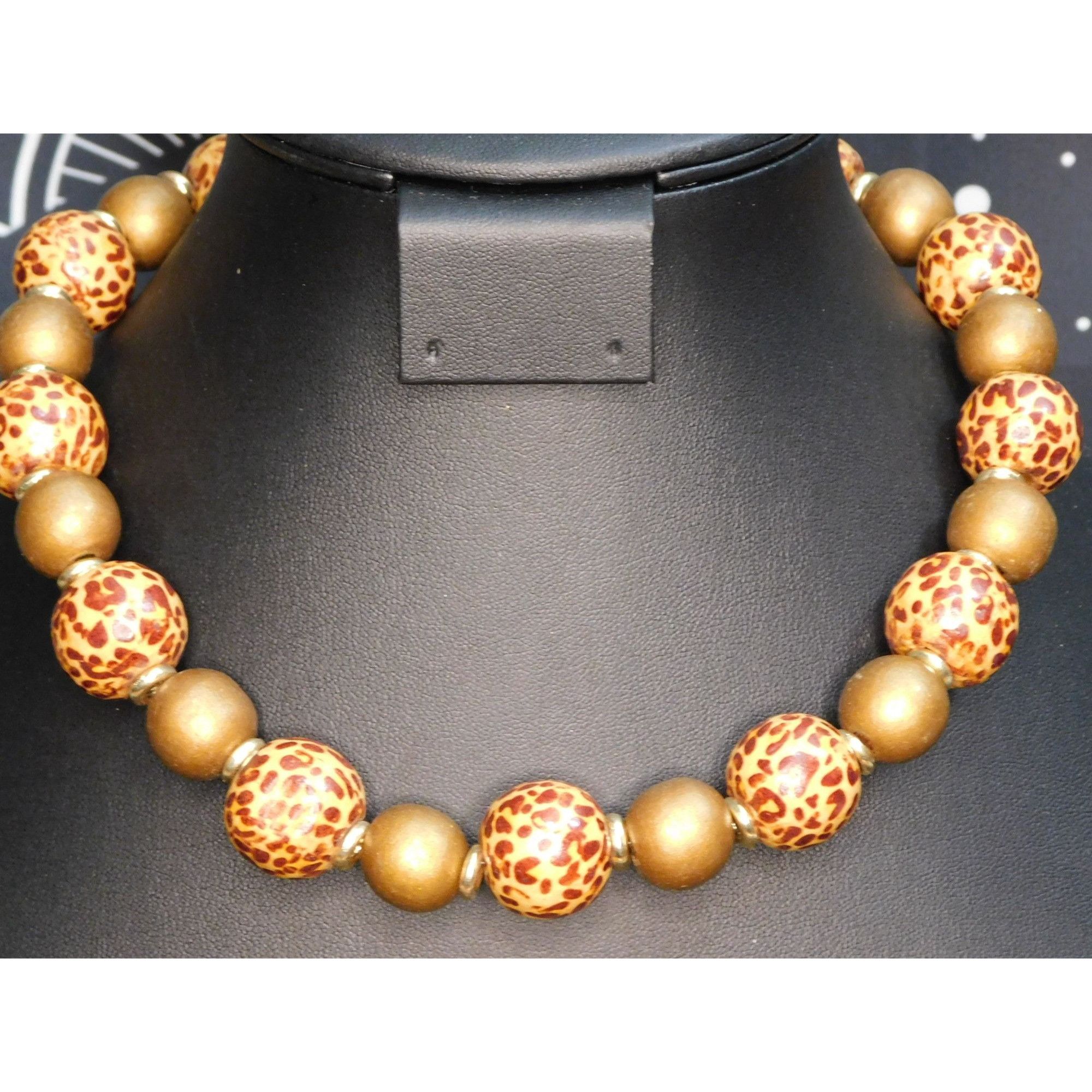 Other Vintage Wooden Leopard Print Painted Beaded Necklace Size ONE SIZE - 1 Thumbnail