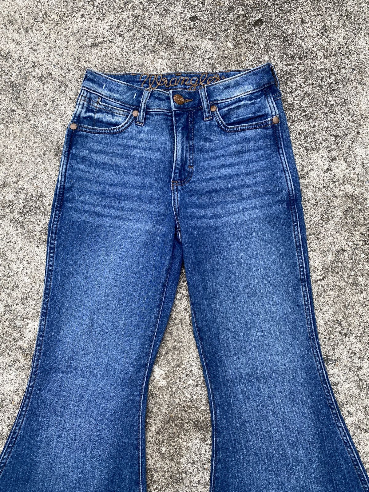 Japanese Brand × Vintage × Wrangler Wrangler Retro High Rise Super Flare Jeans Size US 26 / EU 42 - 3 Thumbnail