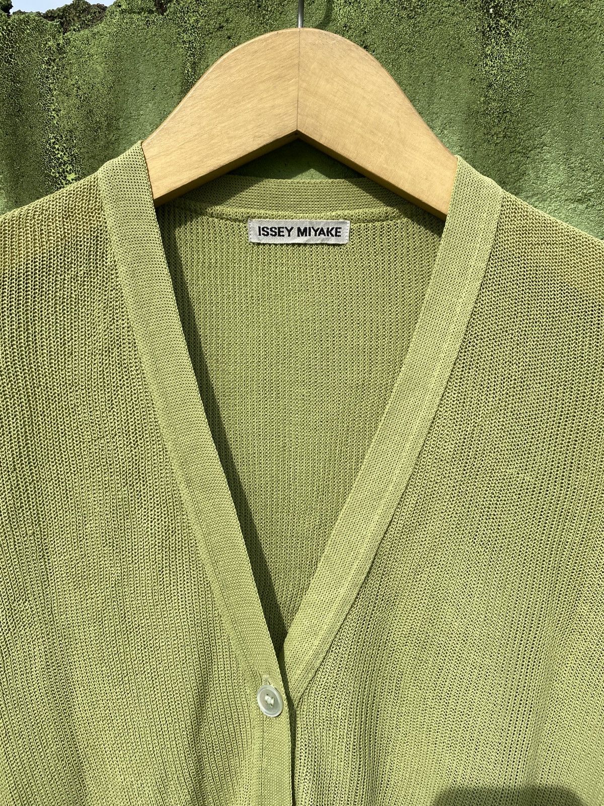 Issey Miyake Issey Miyake Olive Green Lightweight Cardigan Japanese Style Size M / US 6-8 / IT 42-44 - 2 Thumbnail