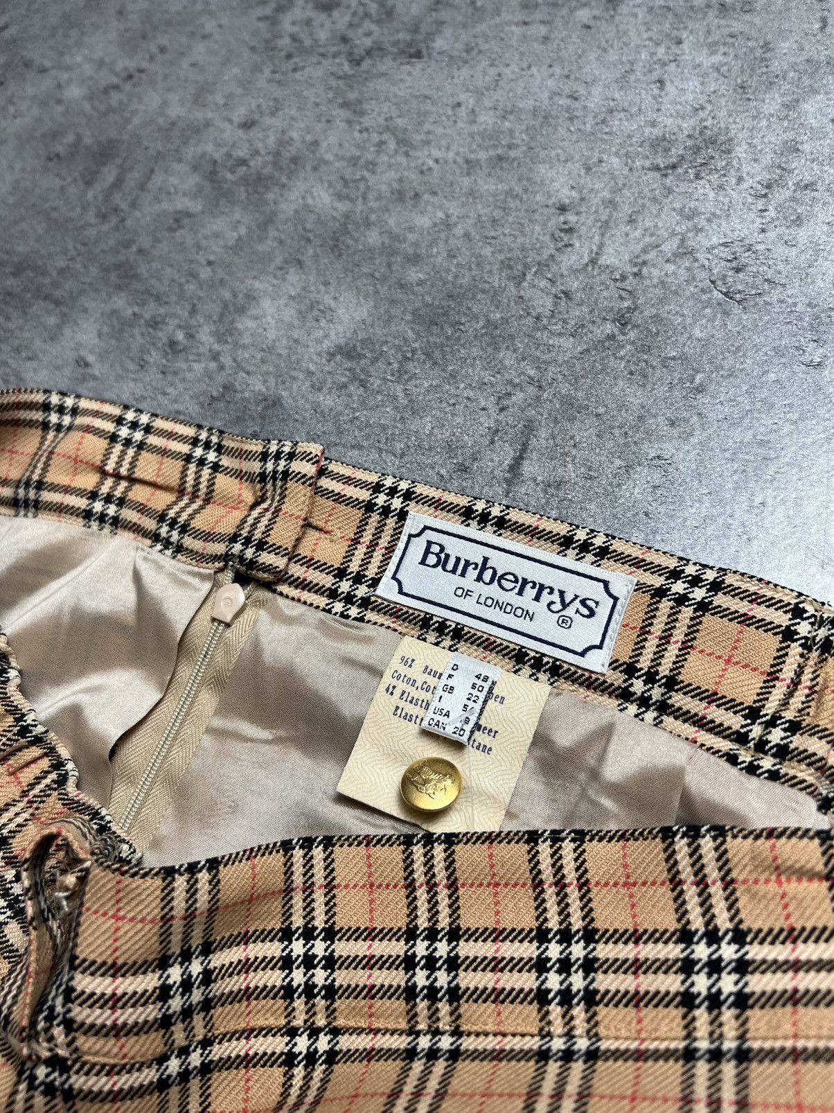 Burberry Perfect vintage maxi burberry skirt Size 40" / US 18 - 2 Thumbnail