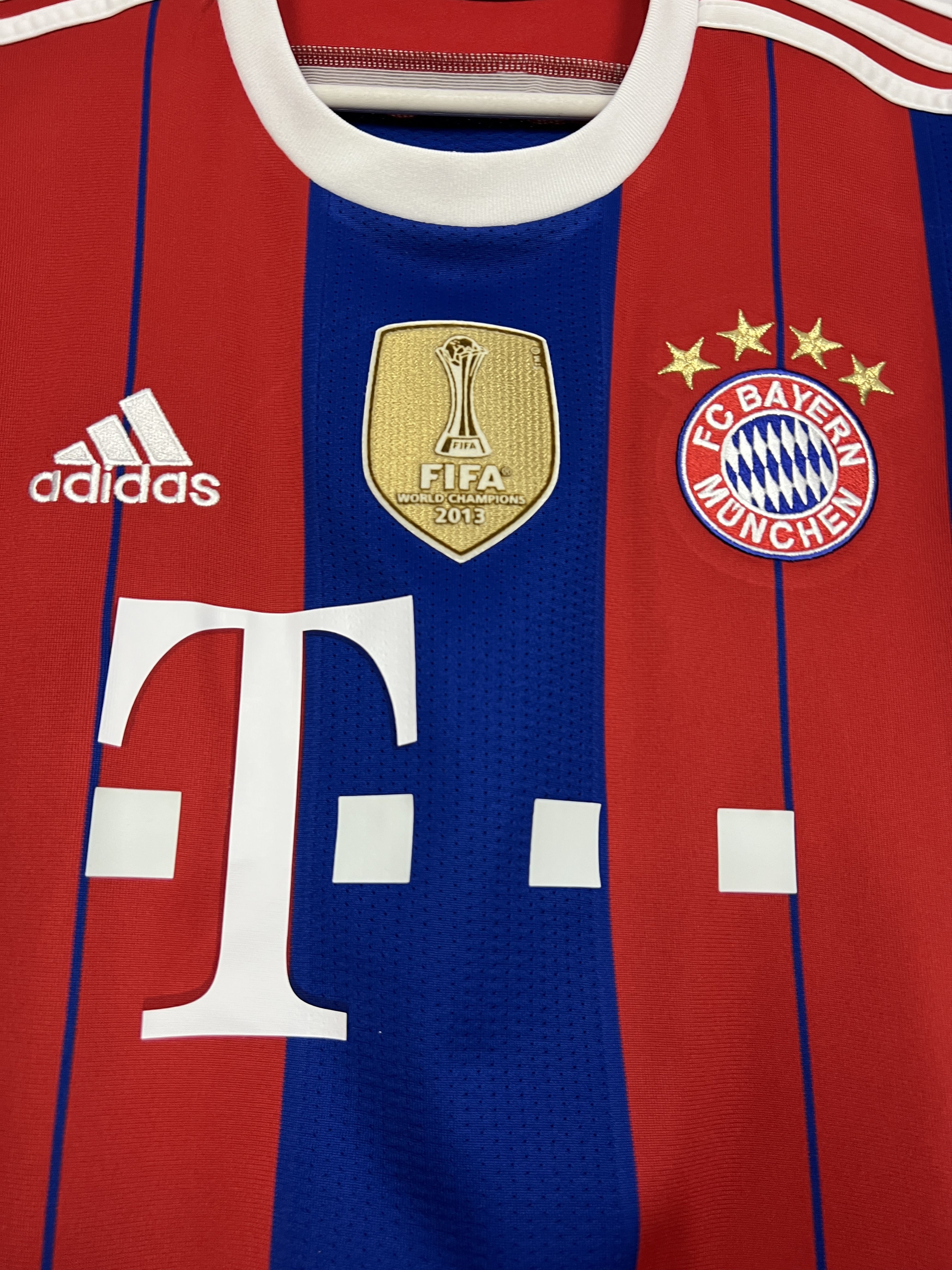 Adidas Bayern Munich Home football shirt 2014 Adidas #10 Robben Size US M / EU 48-50 / 2 - 6 Thumbnail
