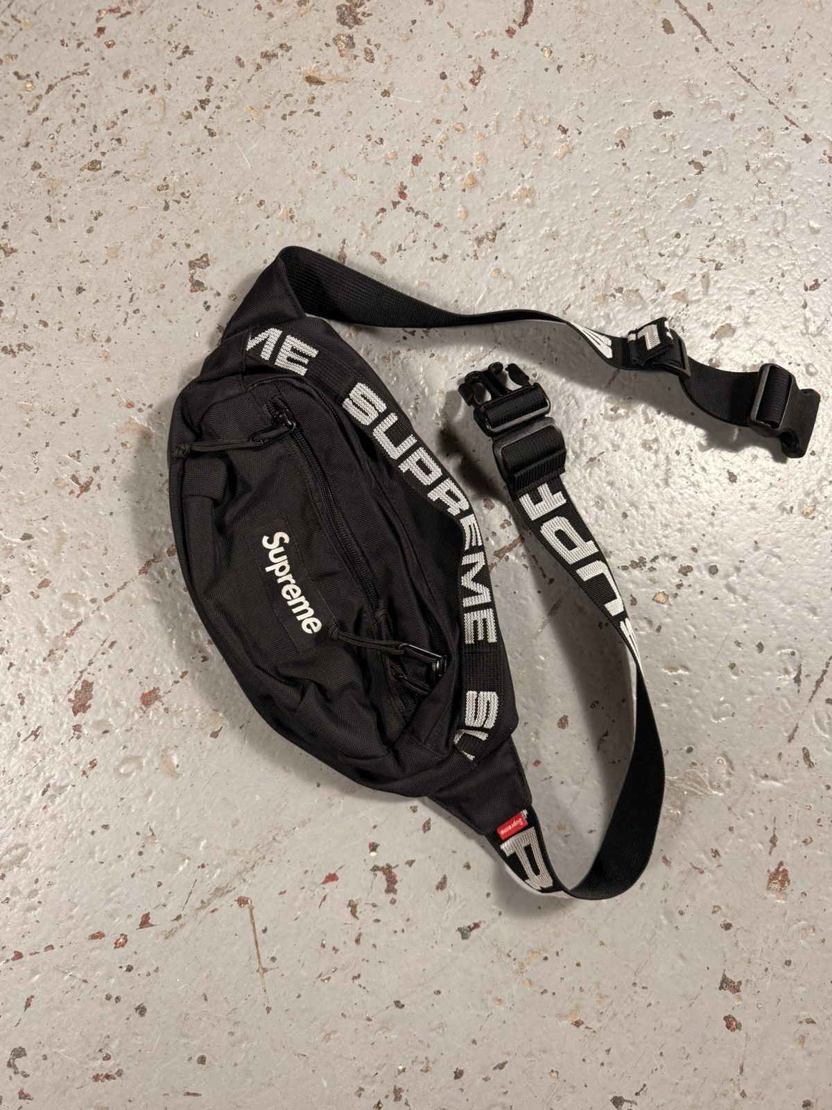 Supreme Supreme Waist Bag (SS18) Black | Grailed