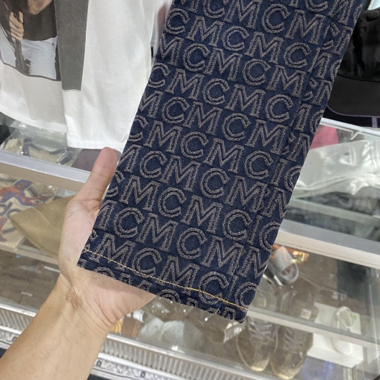MCM Vintage MCM Monogram All Over Print Denim Pants Black/Grey Size US 26 / EU 42 - 5 Thumbnail