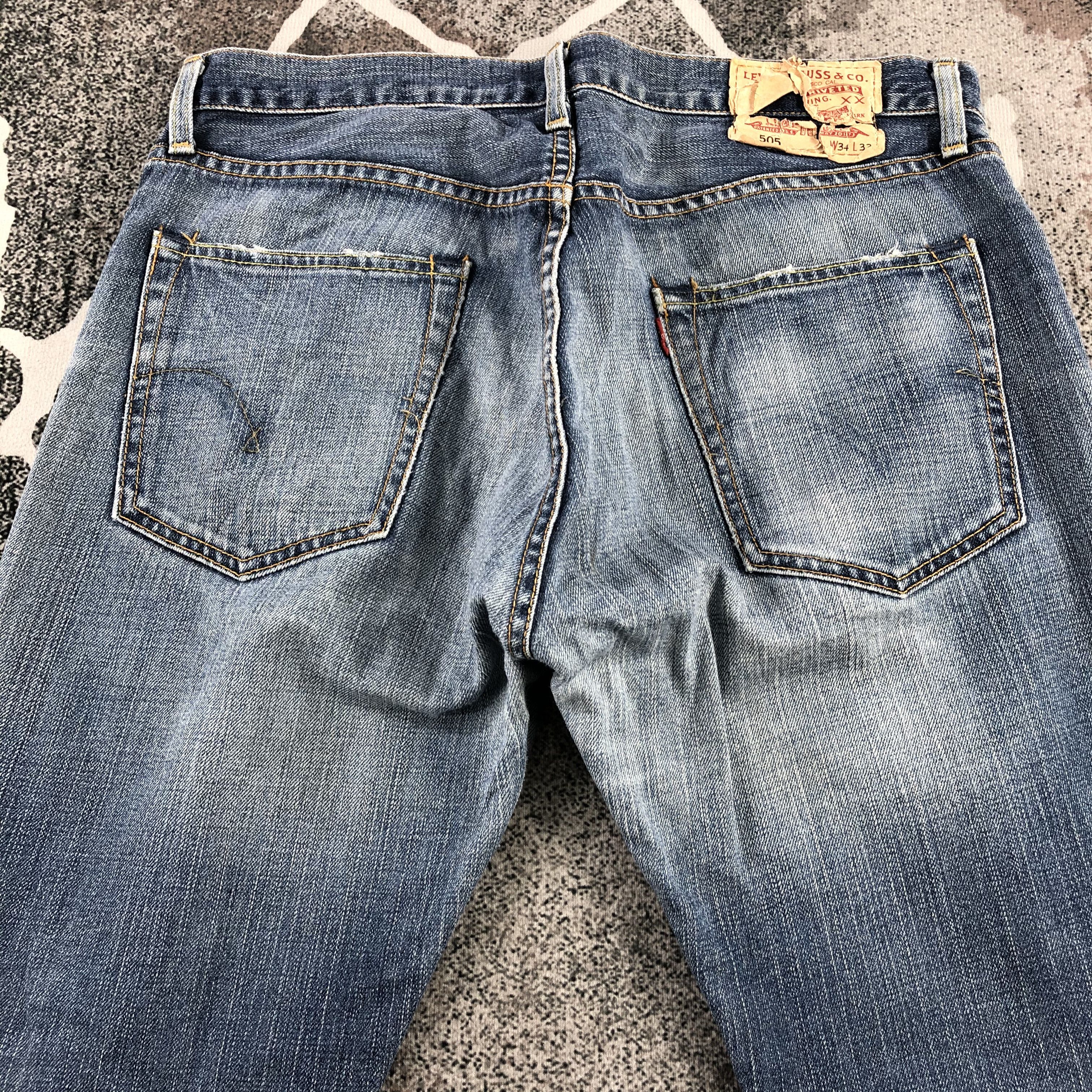 Levi's Vintage Levis 505 Jeans Distressed Denim KJ850 Size US 34 / EU 50 - 4 Thumbnail