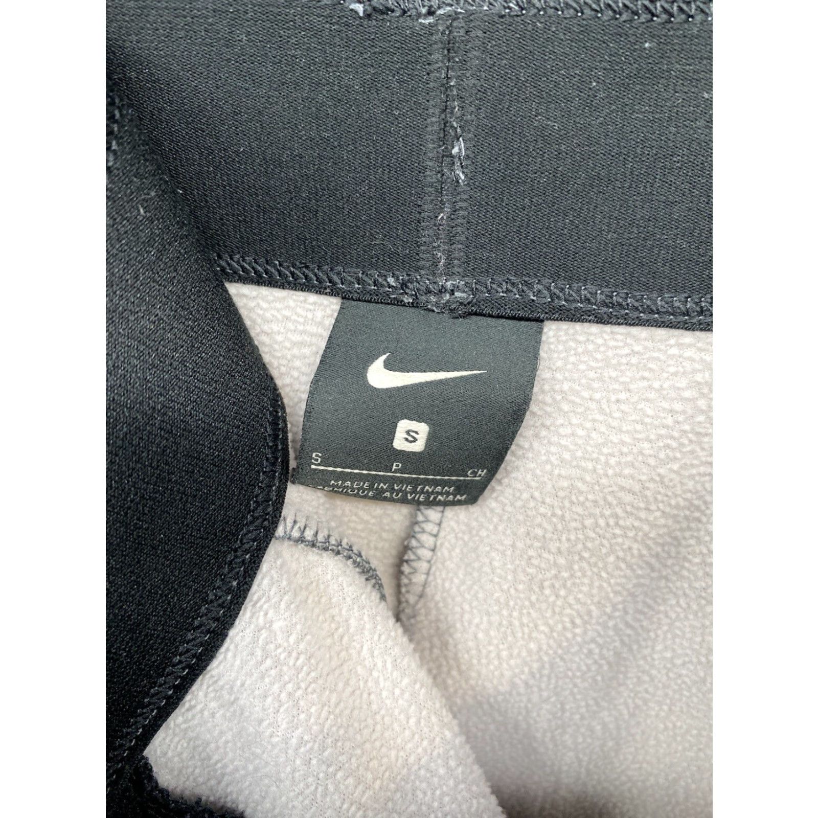 Nike Nike THERMA-FIT Training Pants Women’s Gray Stretch Pants AH8945 Size S Workout Pants Women XS? Wait no. Sorry. Size 28" / US 6 / IT 42 - 3 Thumbnail