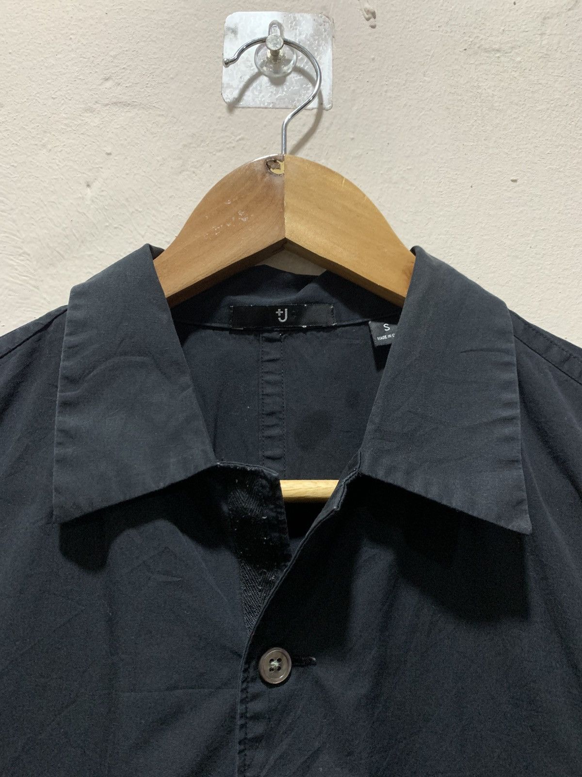 Jil Sander × Uniqlo Jil Sander❌ Uniqlo Button Up Black Shirt Size US S / EU 44-46 / 1 - 3 Thumbnail