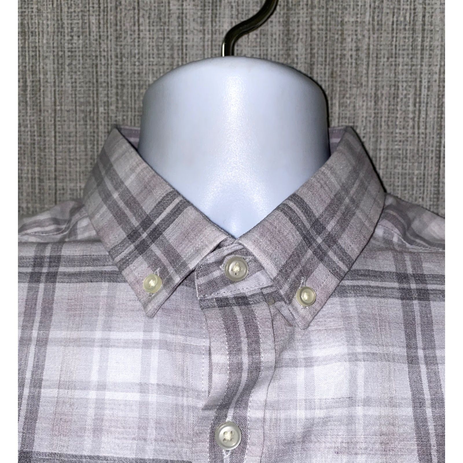 Vintage CROSBY & HOWARD Modern Gray Plaid Short Sleeve Button-Up Shirt Adult Large Mens Size US L / EU 52-54 / 3 - 3 Thumbnail