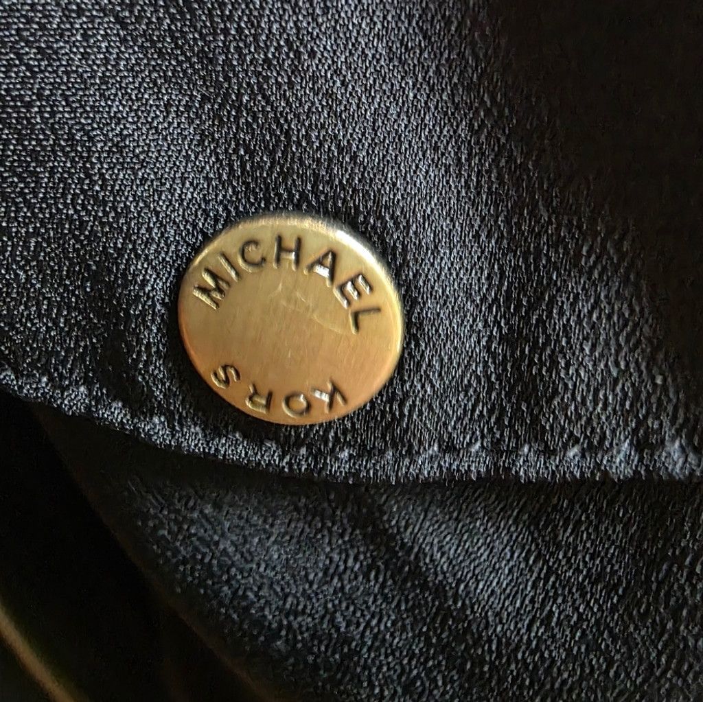Michael Kors Michael Kors Dress Shirt With Gold Hardware Size XL / US 12-14 / IT 48-50 - 5 Thumbnail