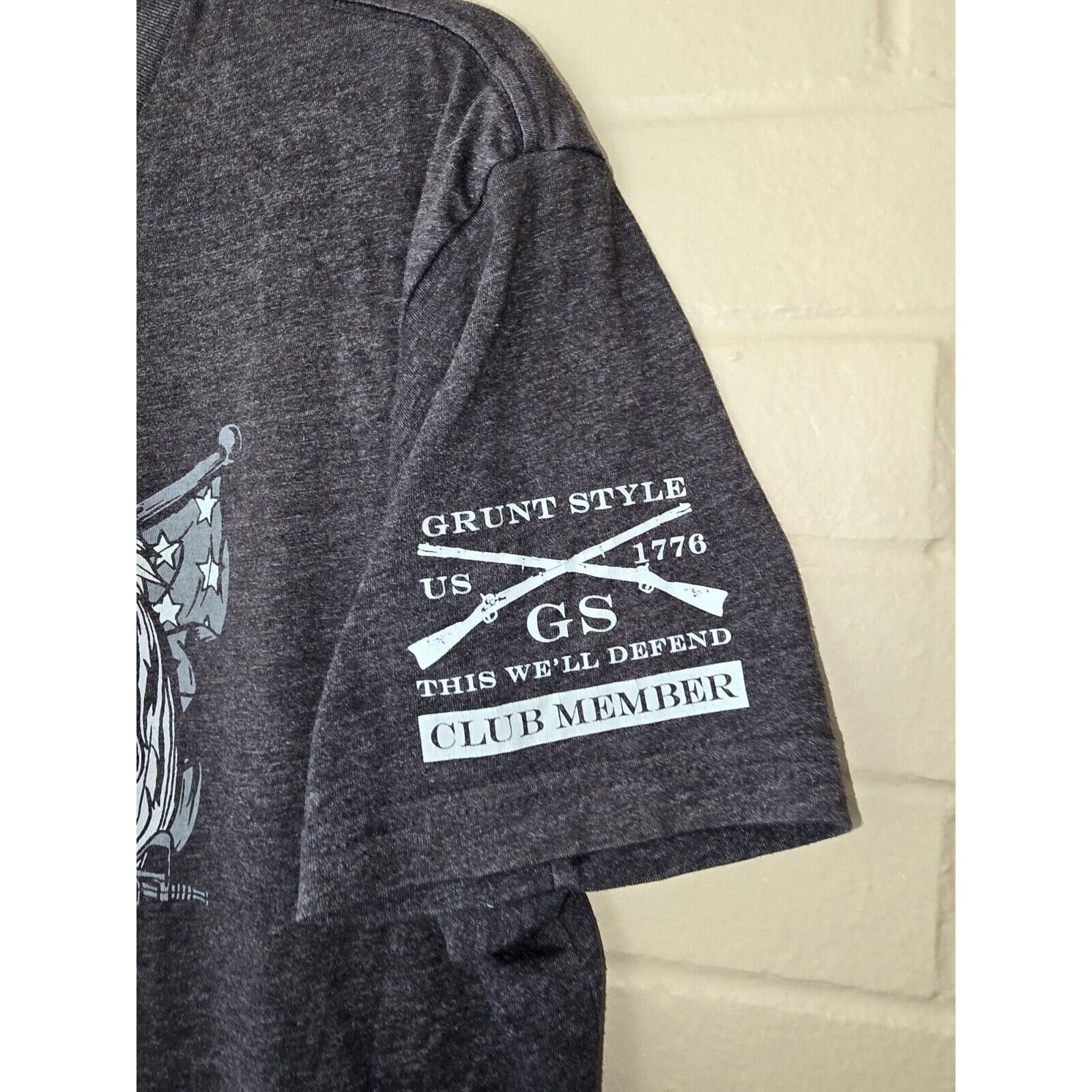 Grunt Style Grunt Style Mens Size Large T-Shirt Gray Club Member Eagle Size US L / EU 52-54 / 3 - 4 Thumbnail