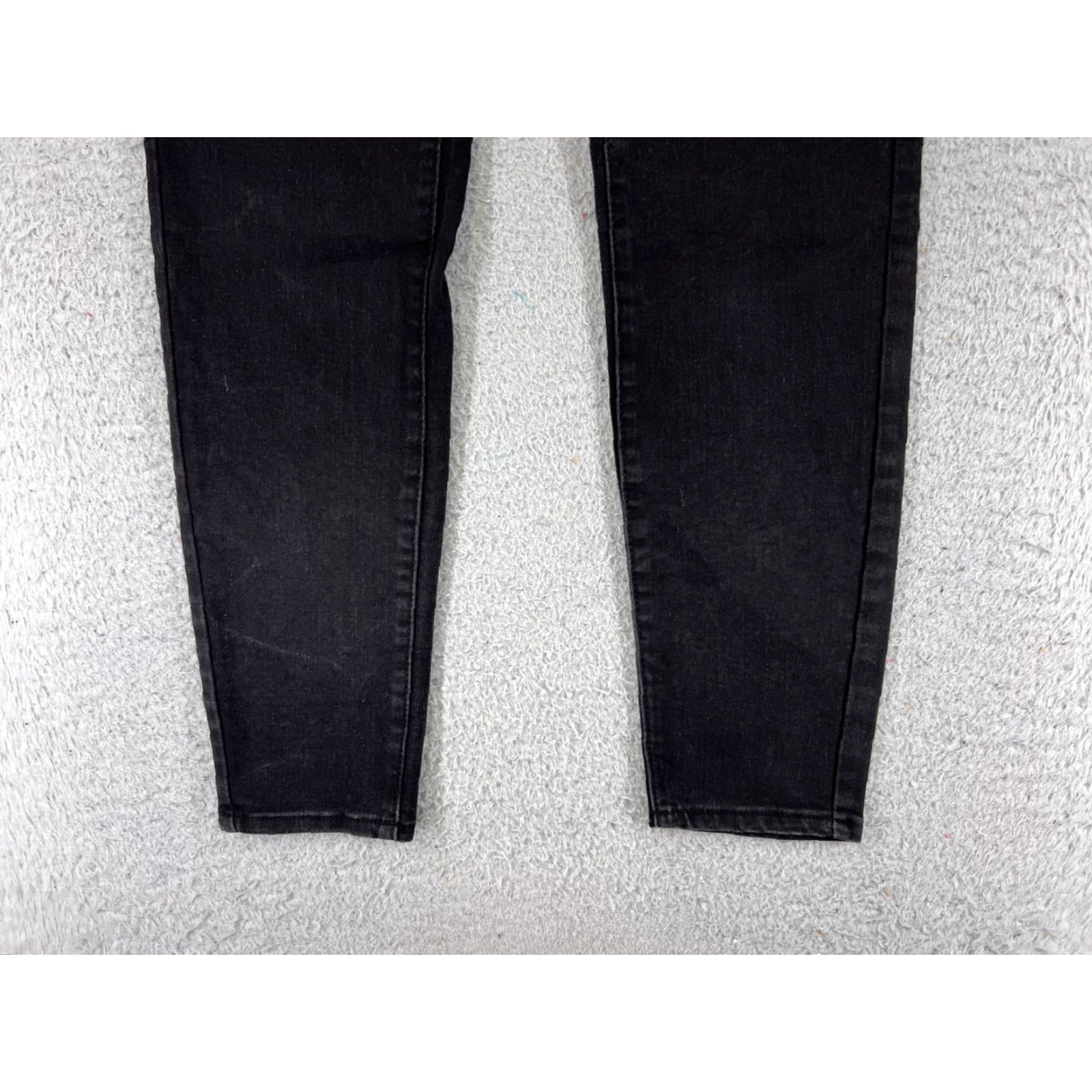 Vintage Tahari Jeans Womens 6 Black Denim Tapered Cotton Blend Mid Rise 26x25 Regular Inseam 25 in 5-Pocket Zipper Distressed Crop Stretch Vintage No Size 28" / US 6 / IT 42 - 2 Thumbnail