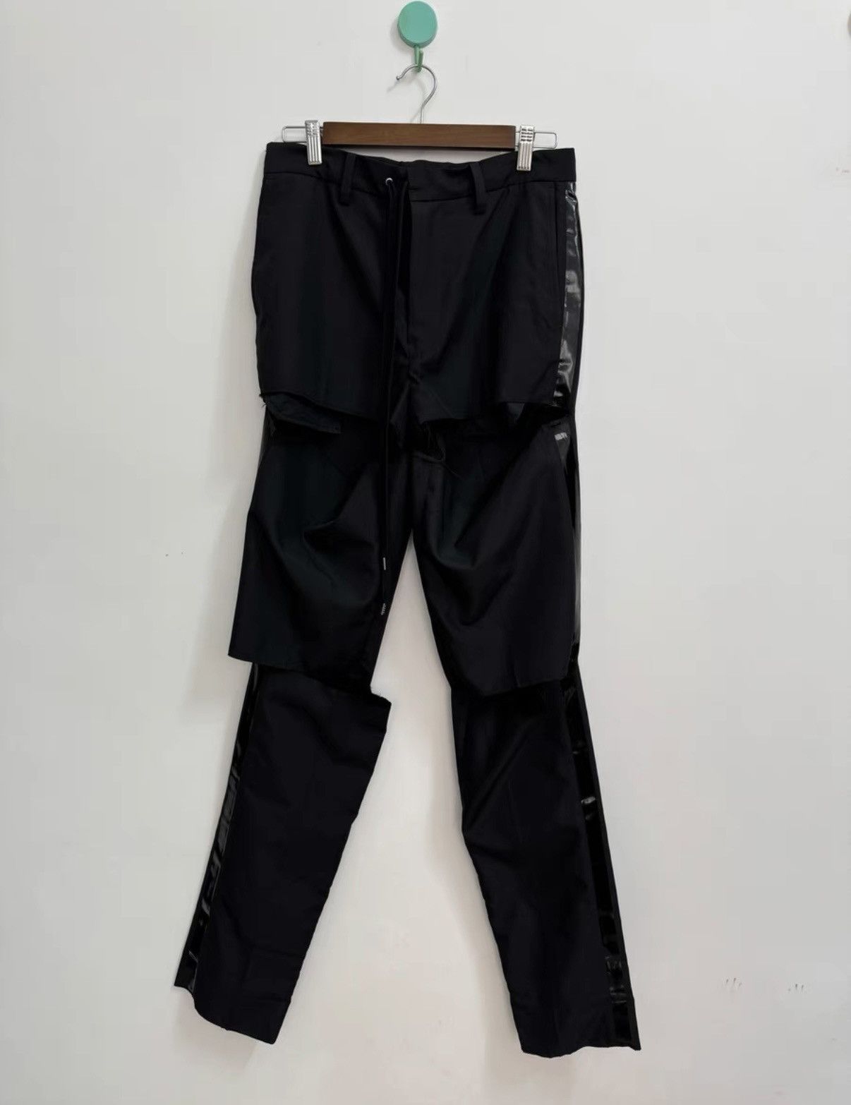 Takahiromiyashita The Soloist. TAKAHIROMIYASHITA THE SOLOIST casual pants Size US 34 / EU 50 - 1 Thumbnail